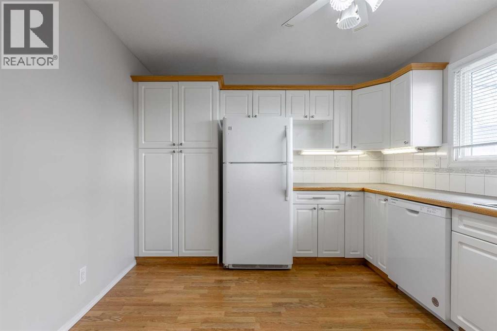 4, 1601 23 Street N, Lethbridge, Alberta  T1H 4M9 - Photo 9 - A2294789