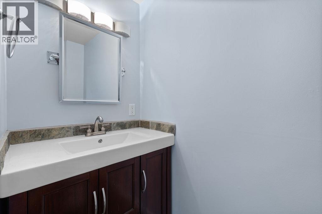 210 236 W 2nd Street, North Vancouver, British Columbia  V7M 1C6 - Photo 12 - R3100534