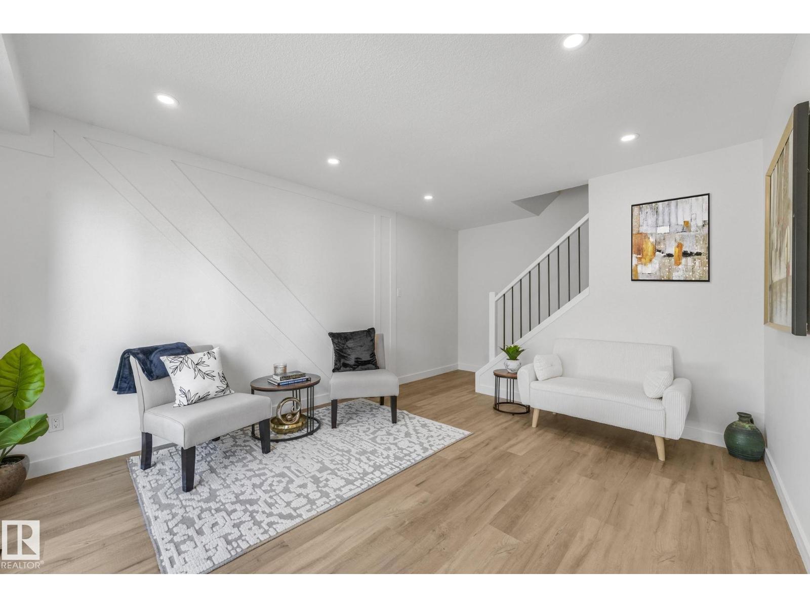 199b Homestead Cr Nw, Edmonton, Alberta  T5A 2Y2 - Photo 5 - E4478288