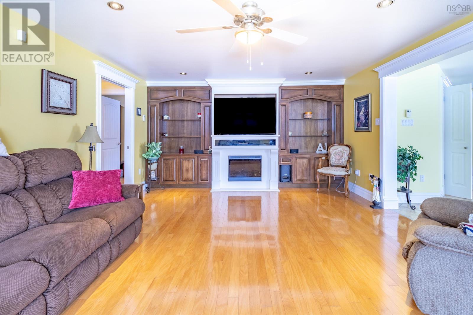 507 King Street, New Waterford, Nova Scotia  B1H 3Y8 - Photo 15 - 202605047