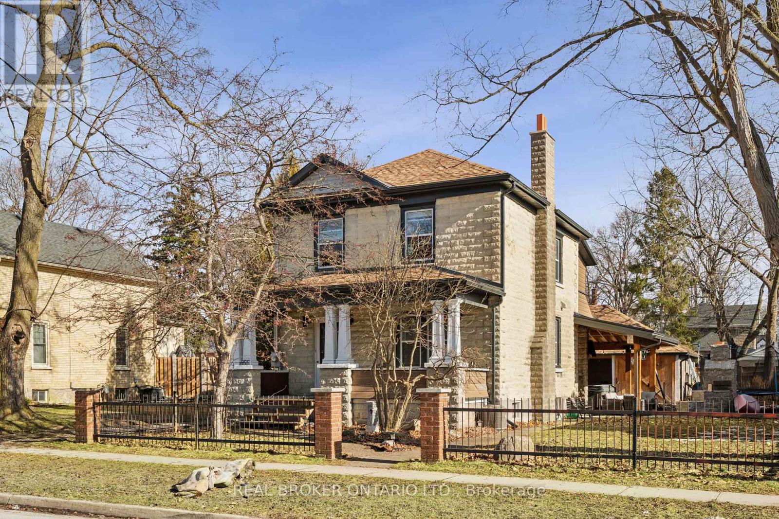 855 Hamilton Street, Cambridge, Ontario  N3H 3E7 - Photo 3 - X12903596