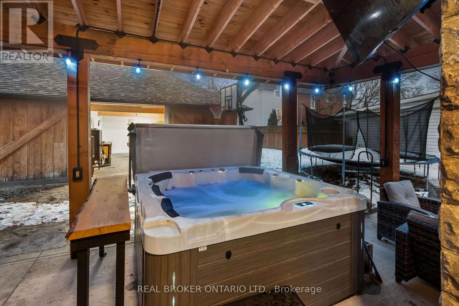 855 Hamilton Street, Cambridge, Ontario  N3H 3E7 - Photo 45 - X12903596