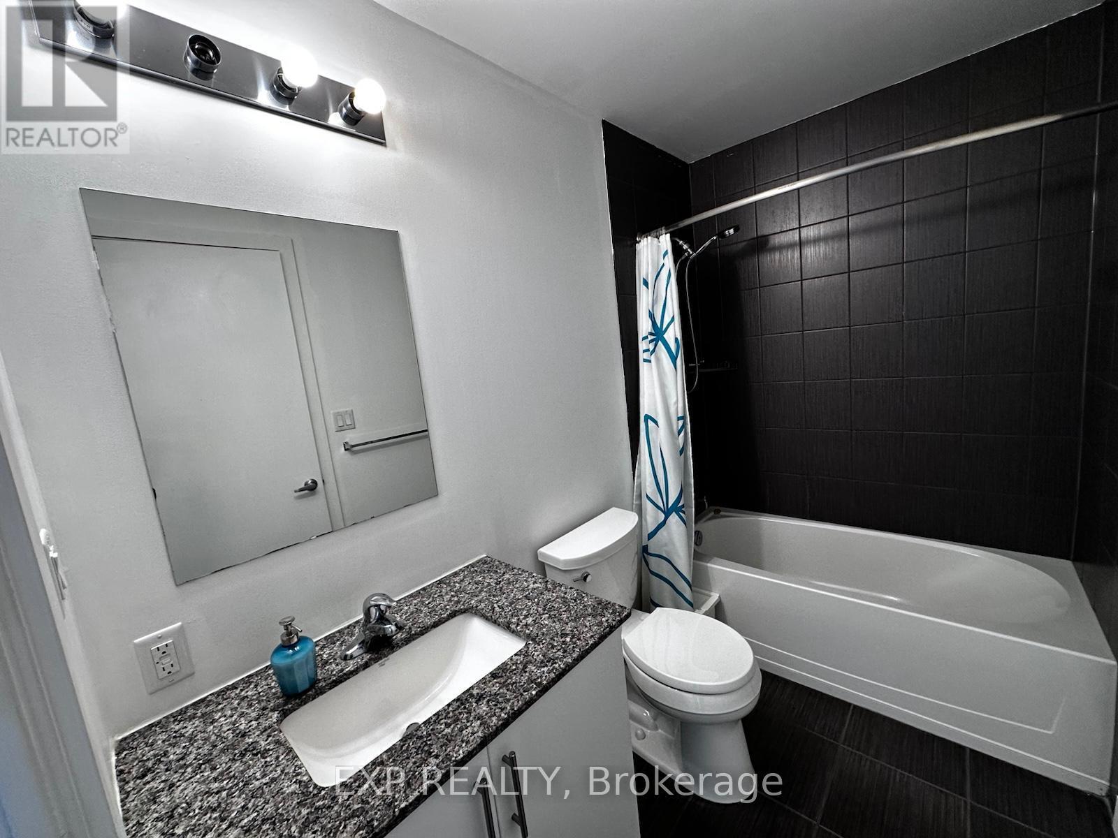 402 - 150 Water Street N, Cambridge, Ontario  N1R 3B6 - Photo 10 - X12903628