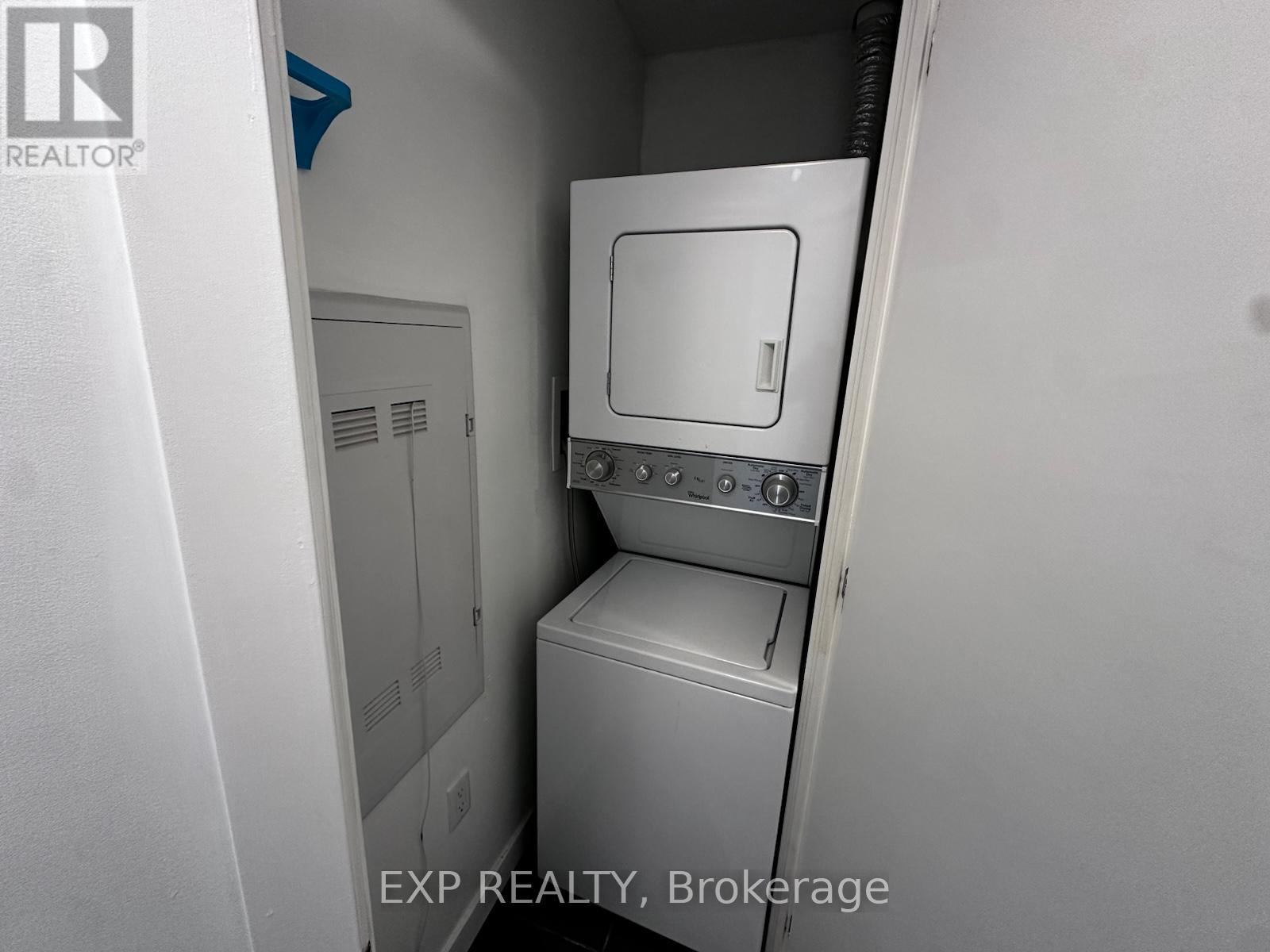 402 - 150 Water Street N, Cambridge, Ontario  N1R 3B6 - Photo 11 - X12903628