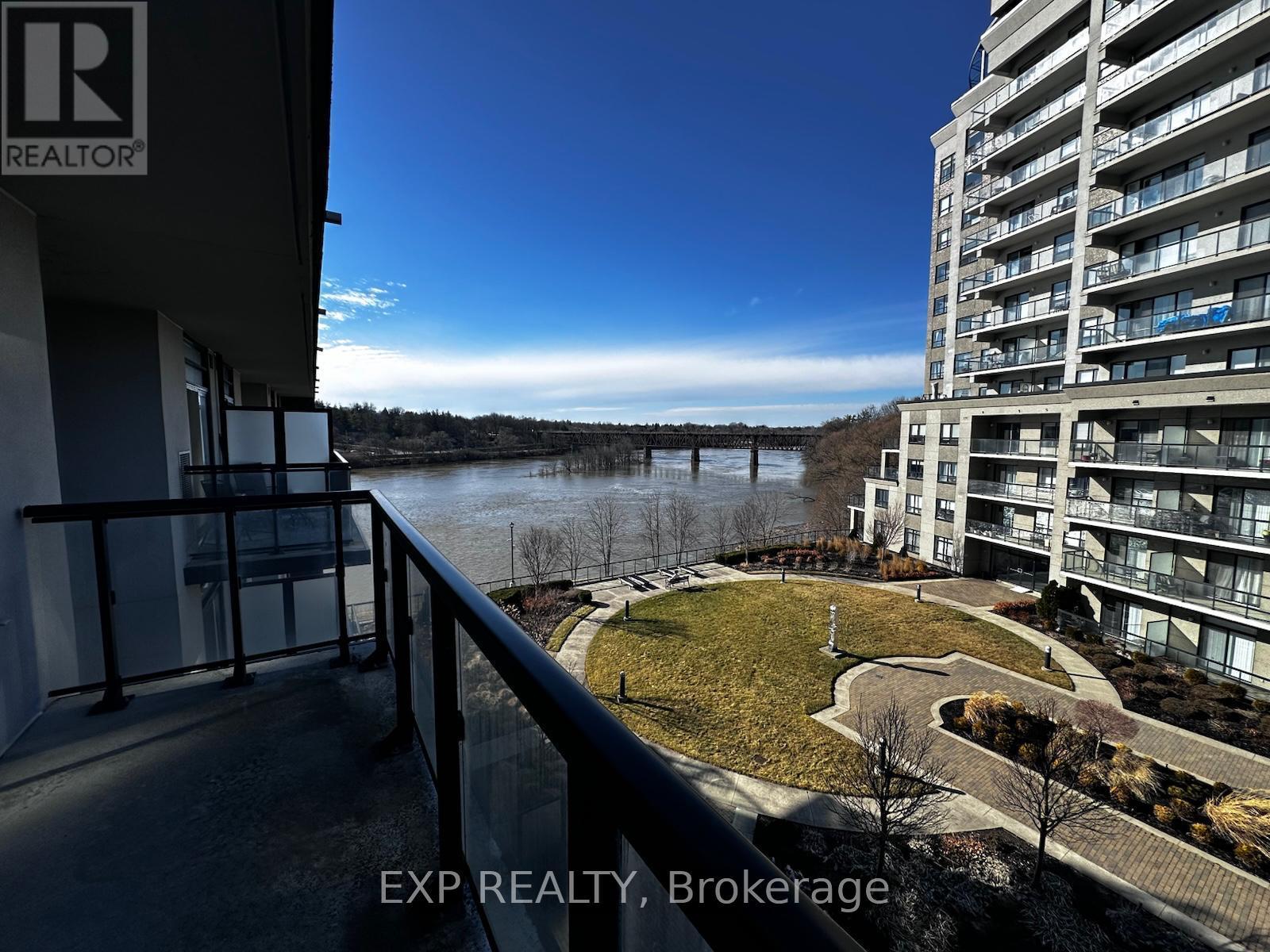 402 - 150 Water Street N, Cambridge, Ontario  N1R 3B6 - Photo 14 - X12903628
