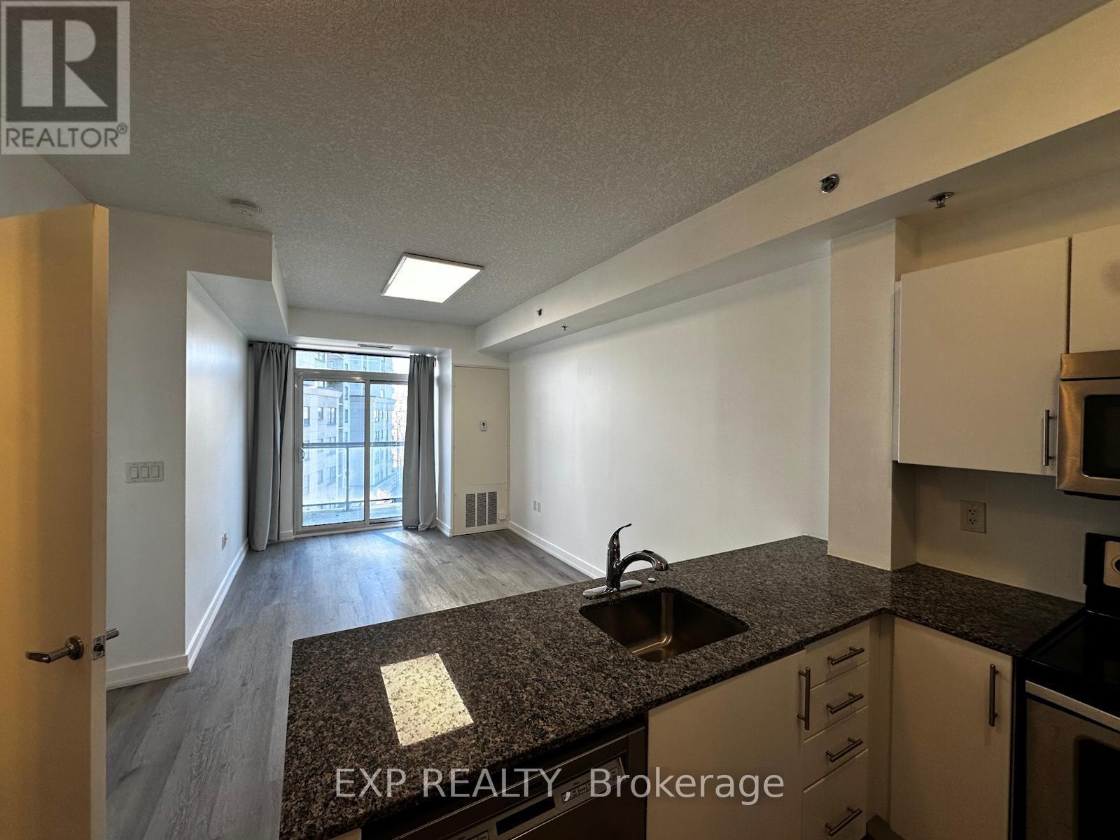 402 - 150 Water Street N, Cambridge, Ontario  N1R 3B6 - Photo 2 - X12903628