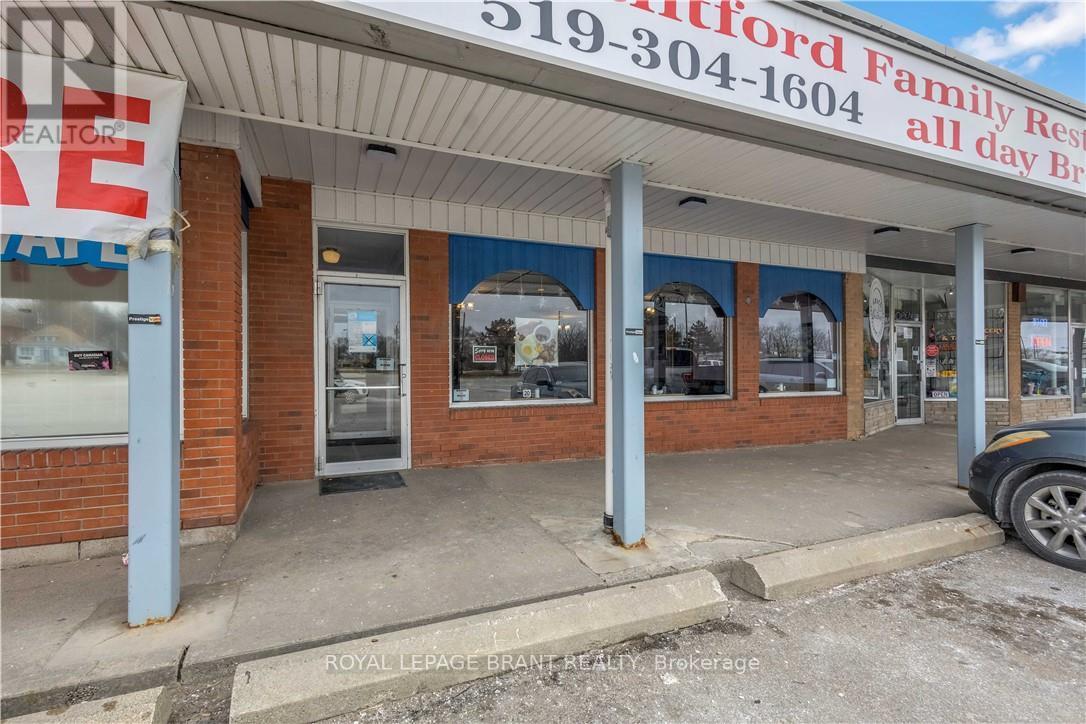 669 Colborne Street E, Brantford, Ontario  N3S 3M8 - Photo 2 - X12903664
