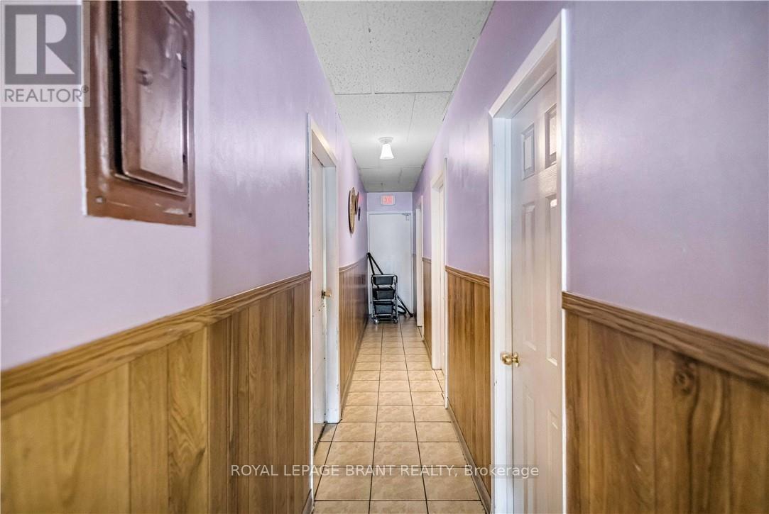 669 Colborne Street E, Brantford, Ontario  N3S 3M8 - Photo 23 - X12903664