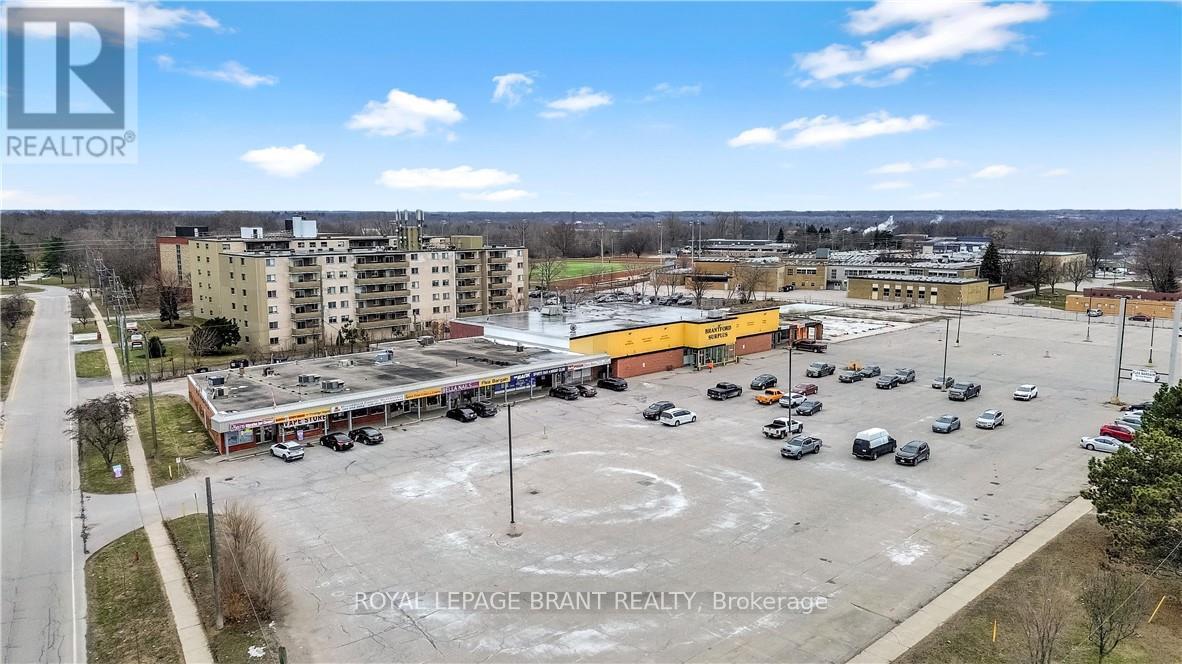 669 Colborne Street E, Brantford, Ontario  N3S 3M8 - Photo 32 - X12903664
