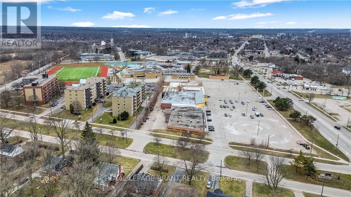 669 Colborne Street E, Brantford, Ontario  N3S 3M8 - Photo 40 - X12903664