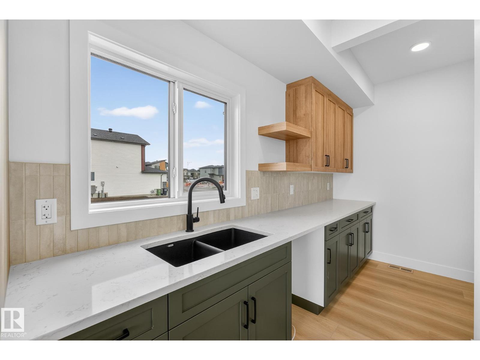 7087 Kiviaq Cr Sw, Edmonton, Alberta  T6W 5N7 - Photo 15 - E4478374