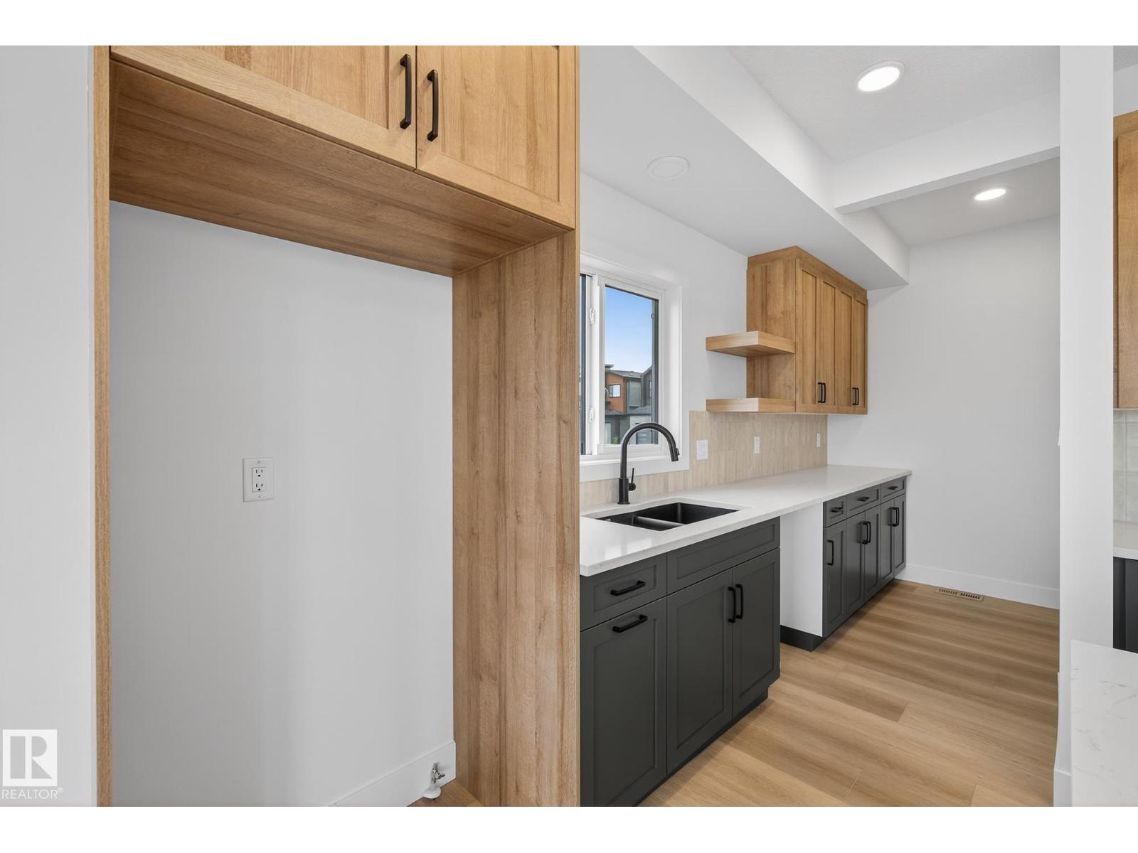 7087 Kiviaq Cr Sw, Edmonton, Alberta  T6W 5N7 - Photo 14 - E4478374