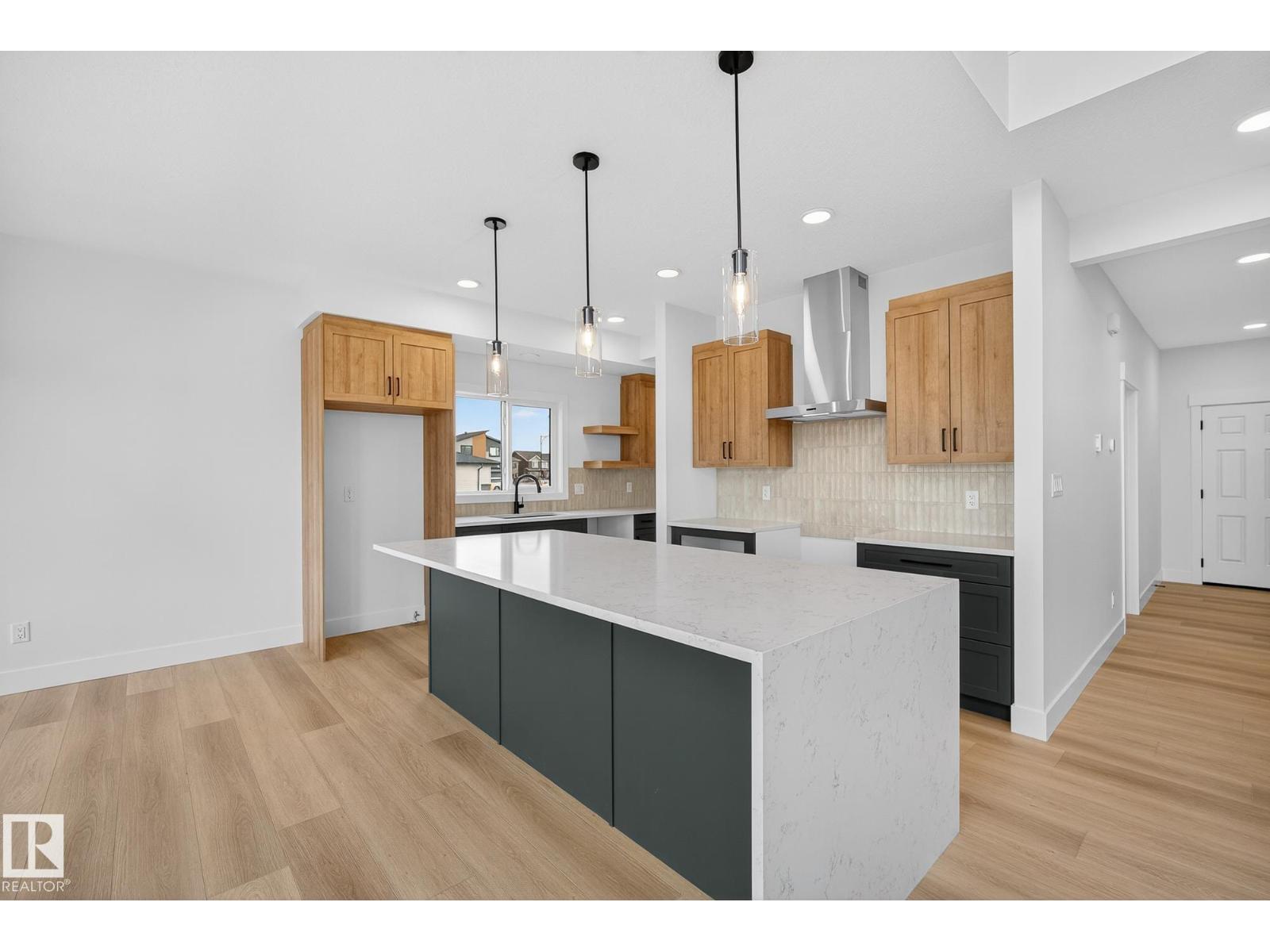 7087 Kiviaq Cr Sw, Edmonton, Alberta  T6W 5N7 - Photo 12 - E4478374