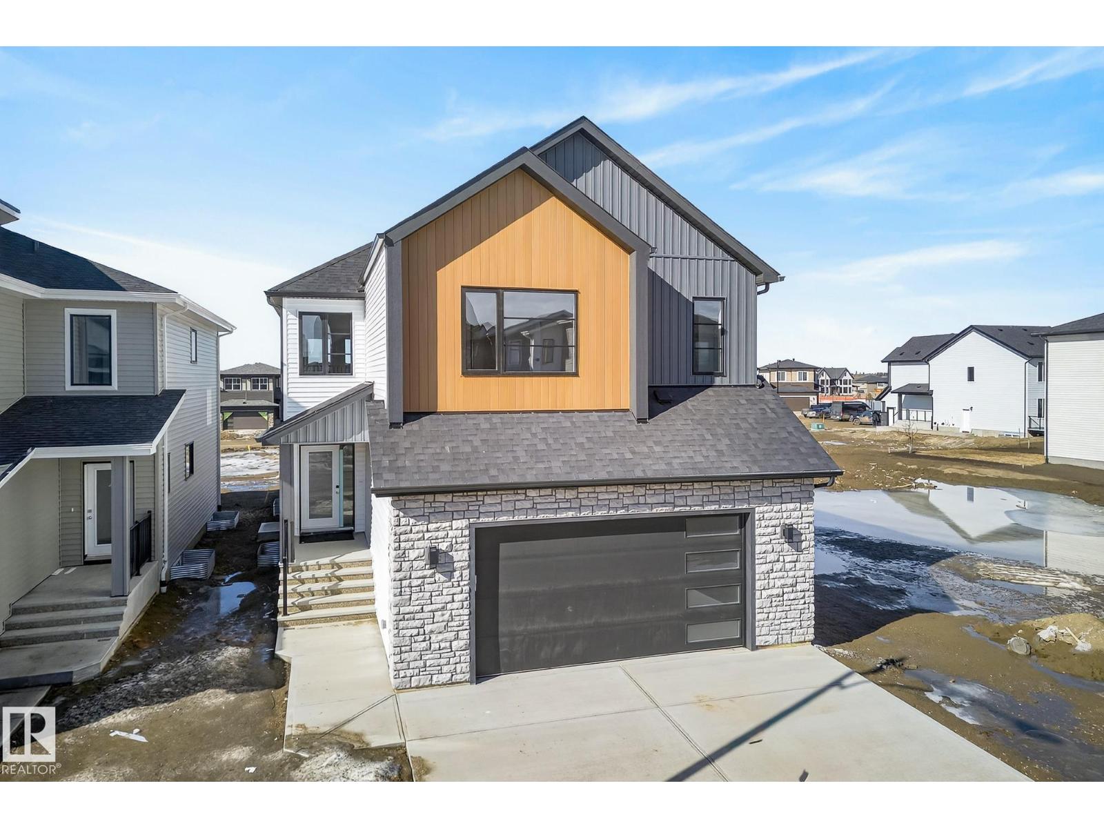 7087 Kiviaq Cr Sw, Edmonton, Alberta  T6W 5N7 - Photo 3 - E4478374
