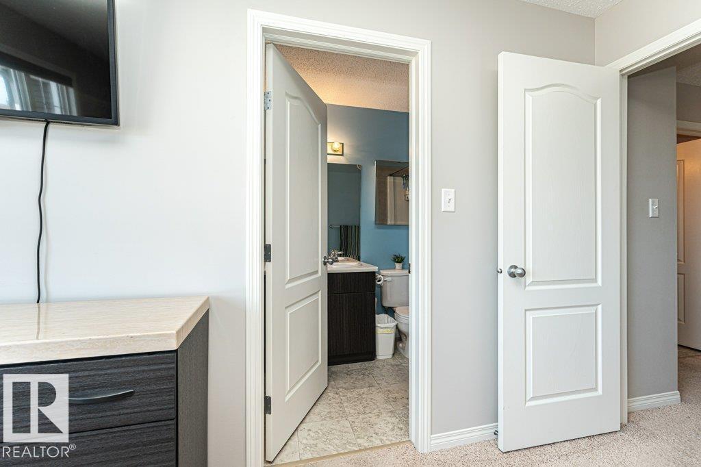 8727 Carson Wy Sw, Edmonton, Alberta  T6W 3K8 - Photo 39 - E4478369
