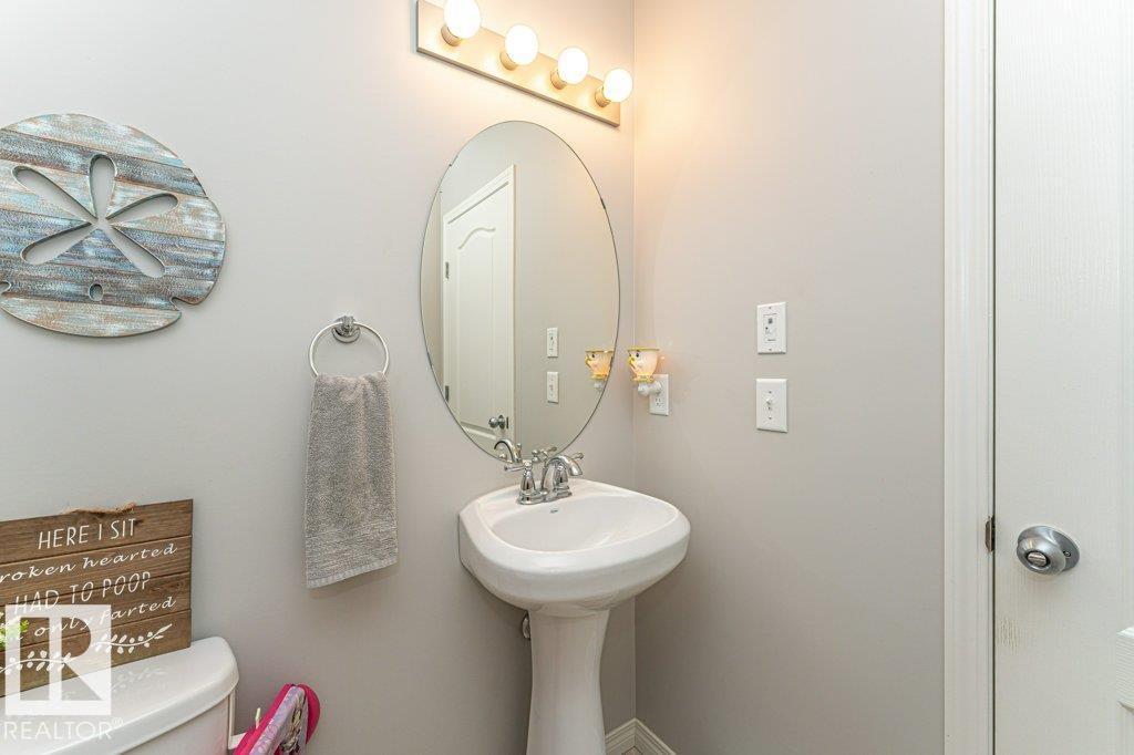 8727 Carson Wy Sw, Edmonton, Alberta  T6W 3K8 - Photo 9 - E4478369