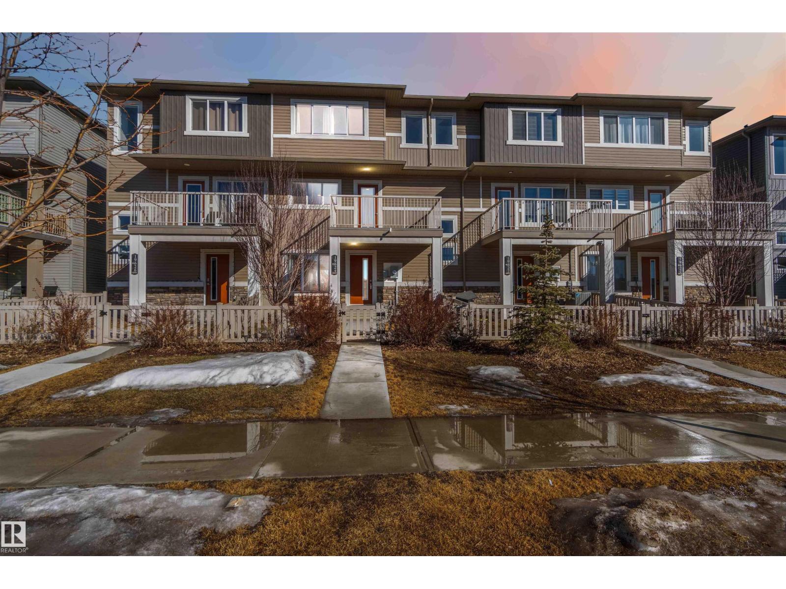 19624 27 AV NW, edmonton, Alberta