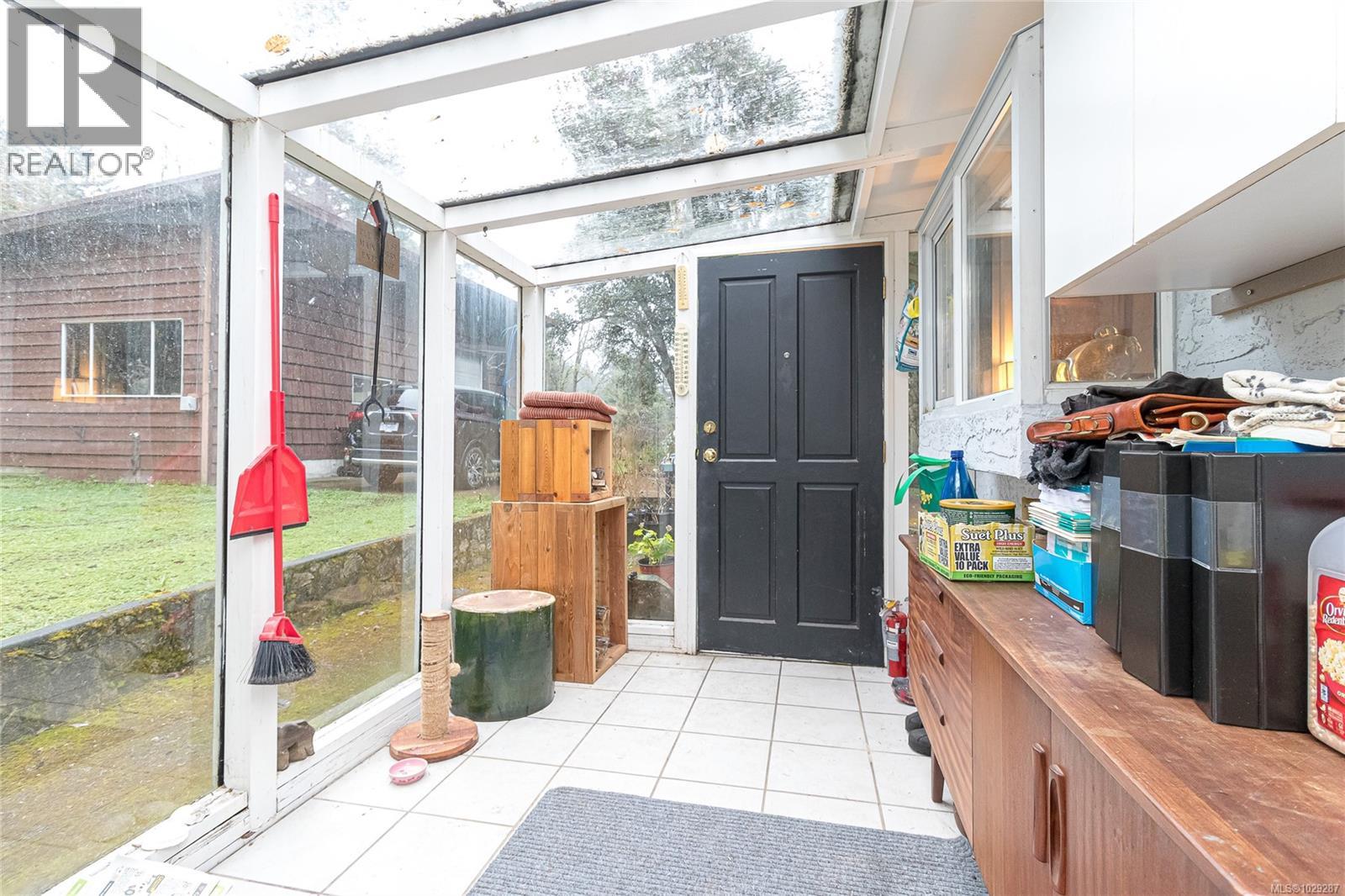 8050 Rae-Leigh Pl, Central Saanich, British Columbia  V8M 1S2 - Photo 24 - 1029287