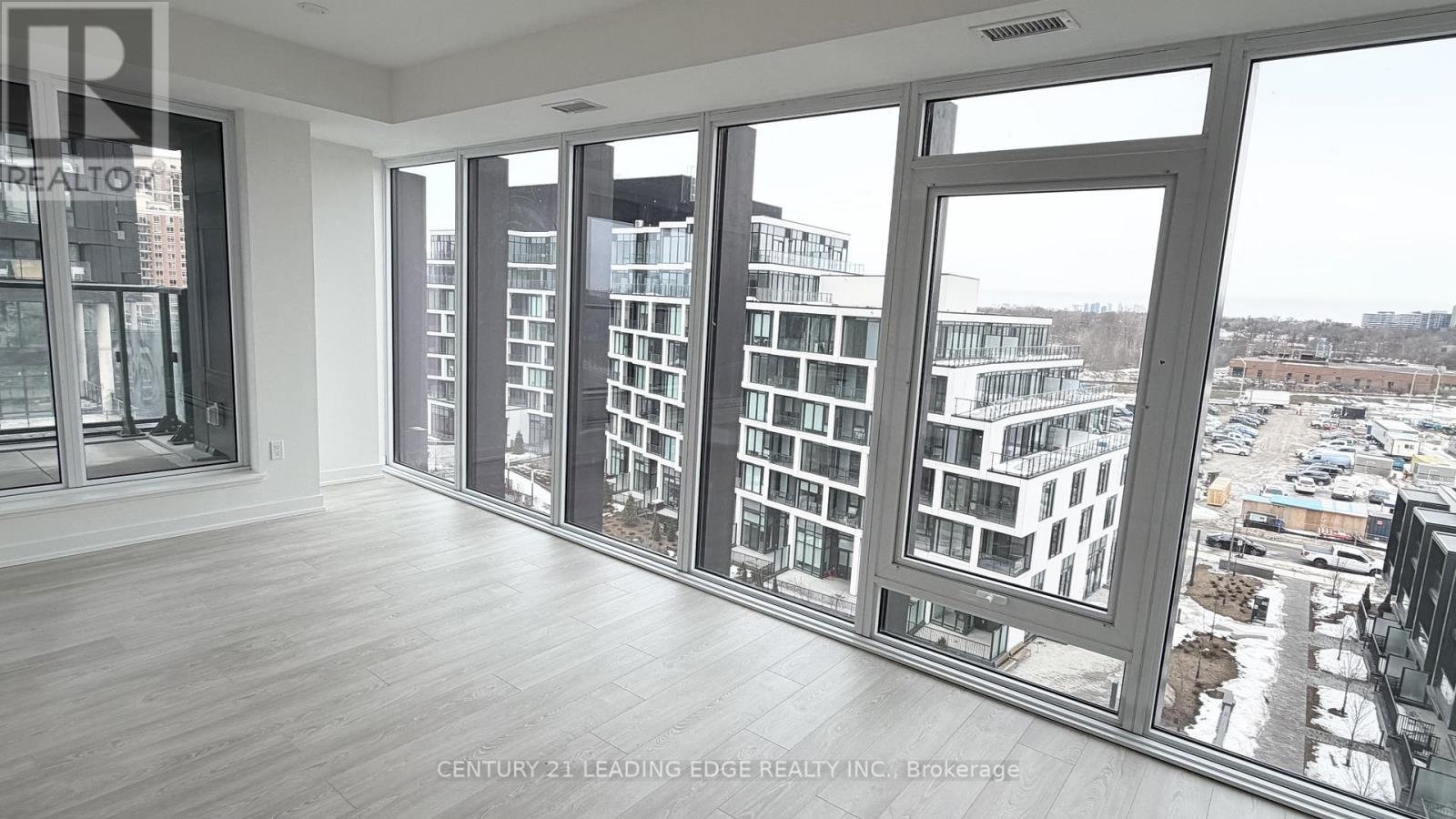 603 - 5 Quarrington Lane, Toronto, Ontario  M3C 0S5 - Photo 2 - C12897476