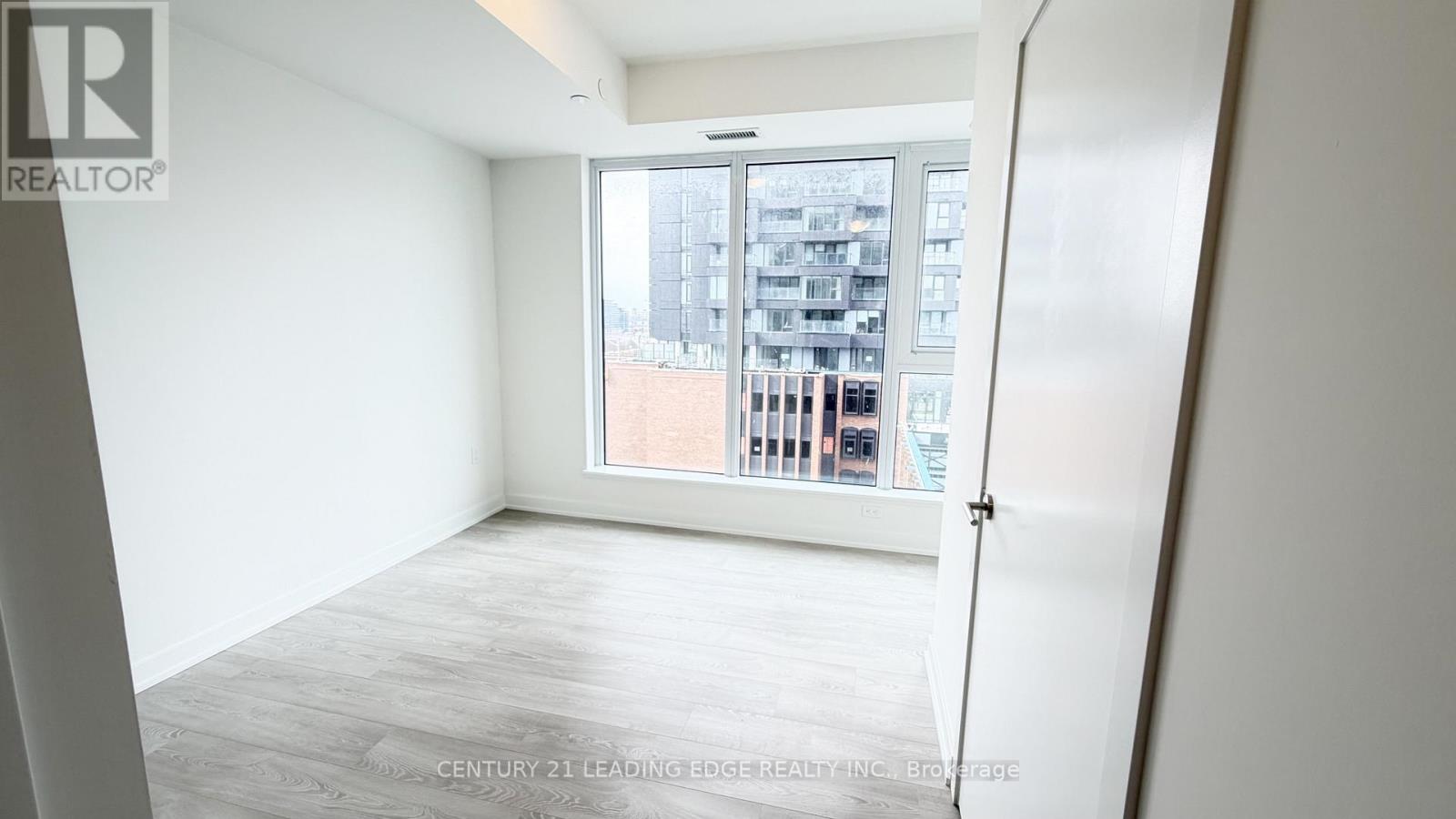 603 - 5 Quarrington Lane, Toronto, Ontario  M3C 0S5 - Photo 7 - C12897476