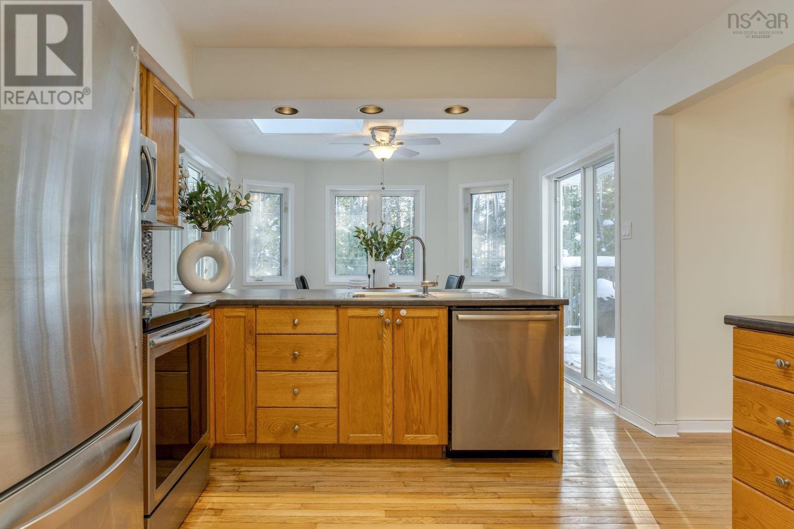 5 Lisa Court, Hammonds Plains, Nova Scotia  B4B 1K4 - Photo 13 - 202603068