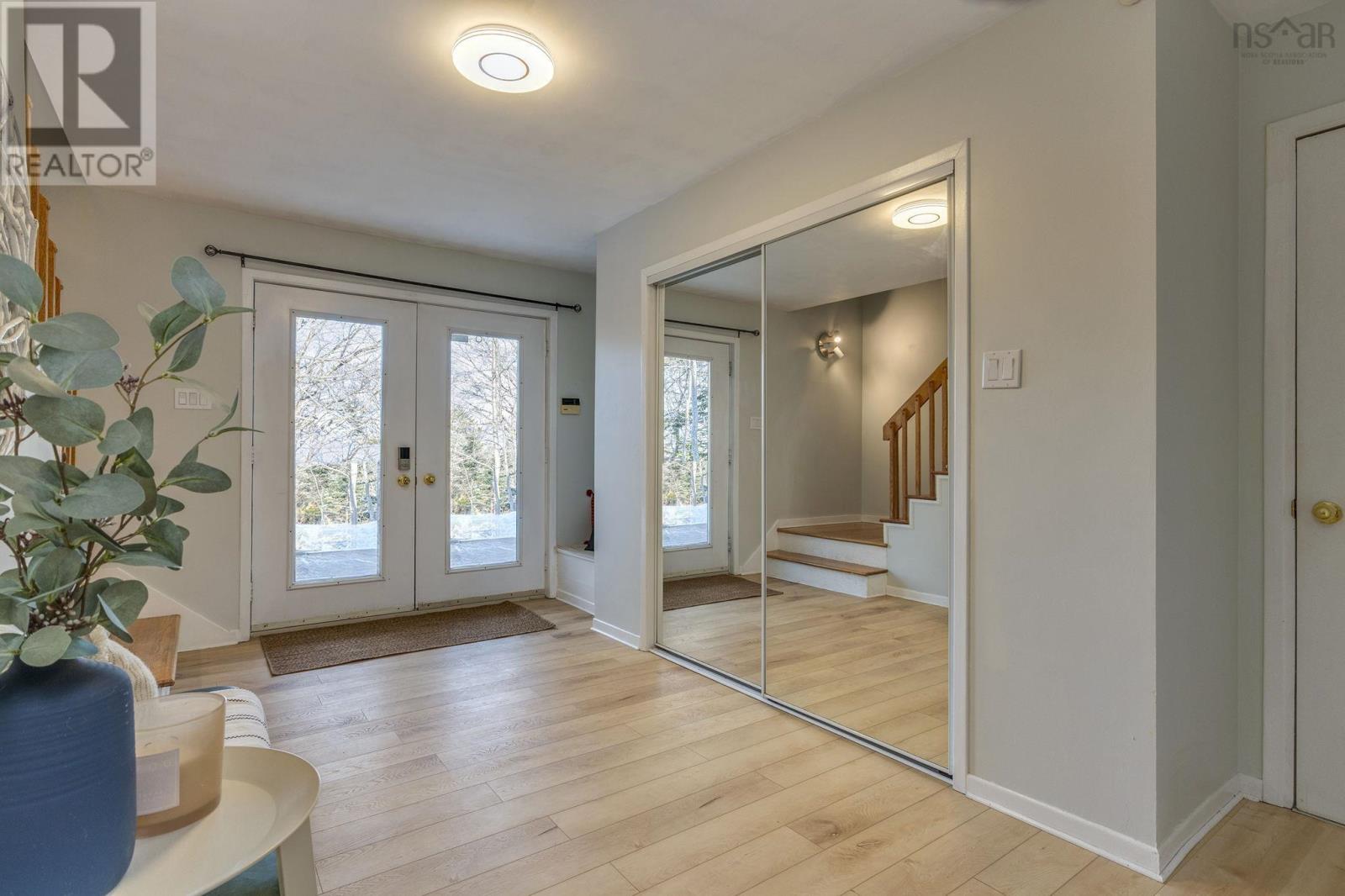 5 Lisa Court, Hammonds Plains, Nova Scotia  B4B 1K4 - Photo 2 - 202603068