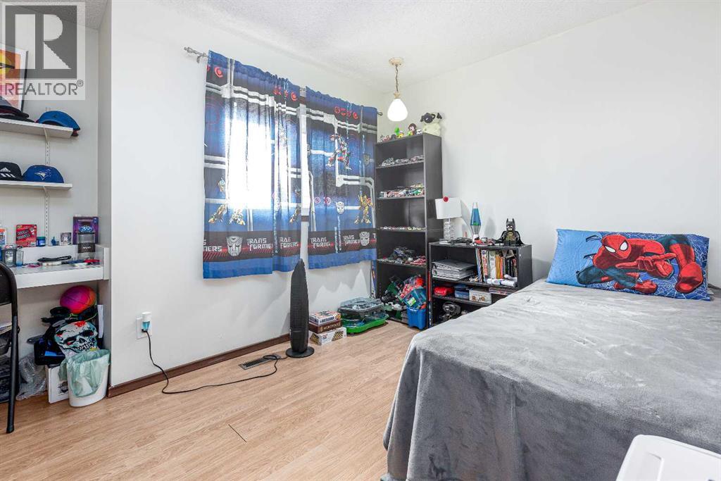 10, 96 Holmes Street Street, Red Deer, Alberta  T4N 6G6 - Photo 11 - A2292020