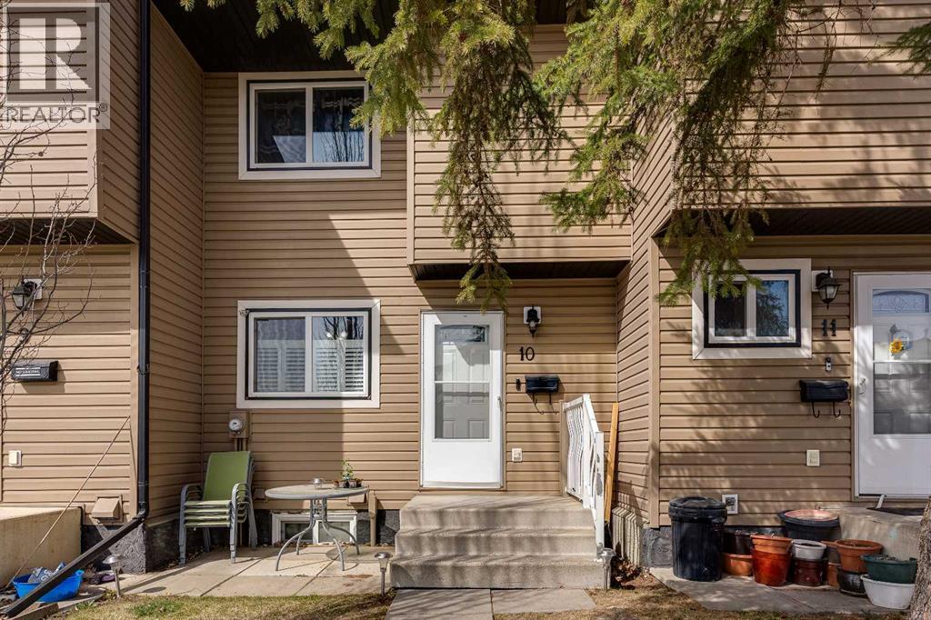 10, 96 Holmes Street Street, Red Deer, Alberta  T4N 6G6 - Photo 1 - A2292020