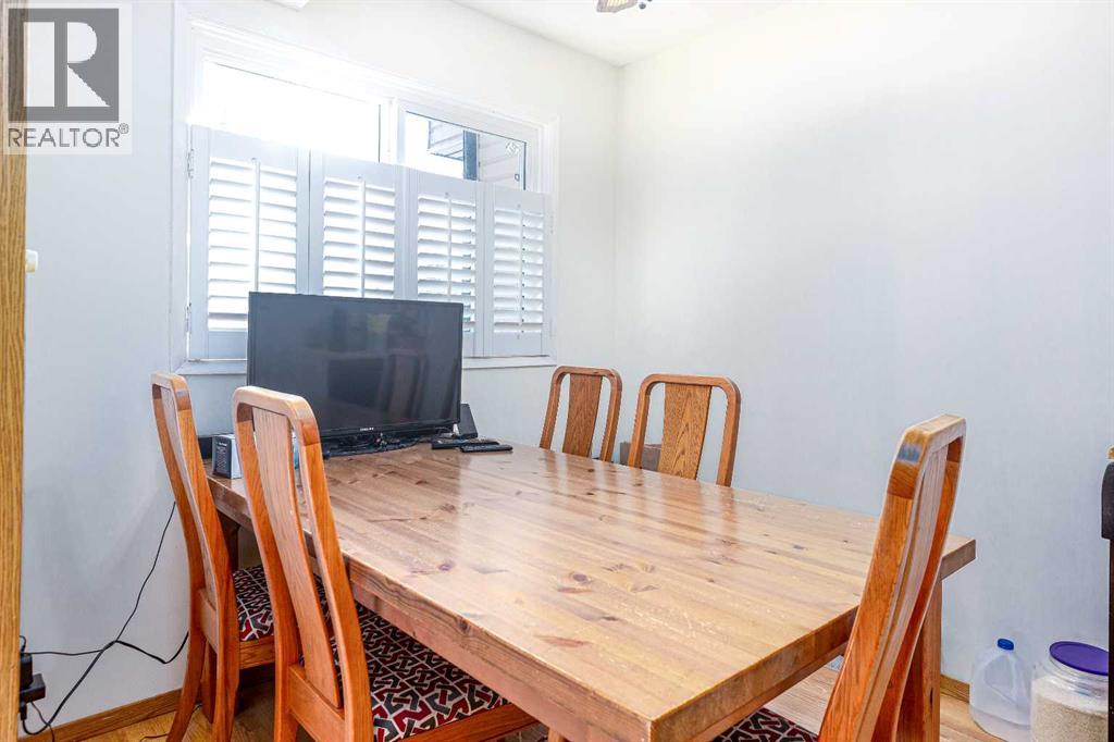 10, 96 Holmes Street Street, Red Deer, Alberta  T4N 6G6 - Photo 9 - A2292020