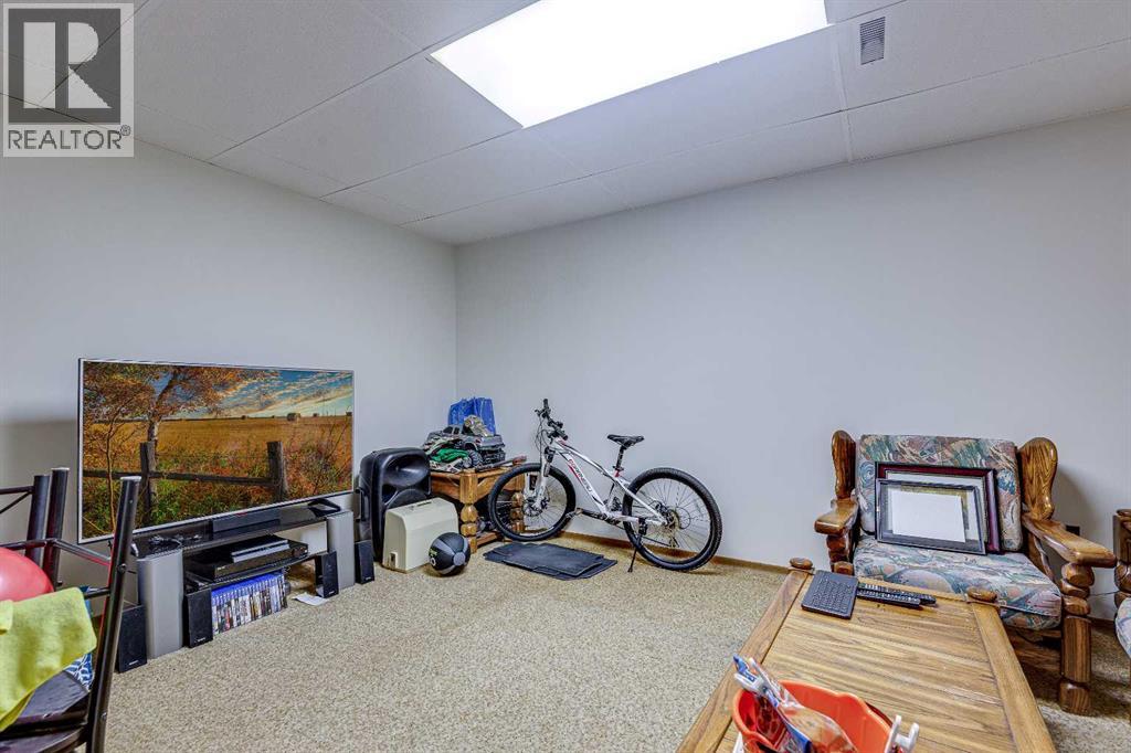 10, 96 Holmes Street Street, Red Deer, Alberta  T4N 6G6 - Photo 16 - A2292020