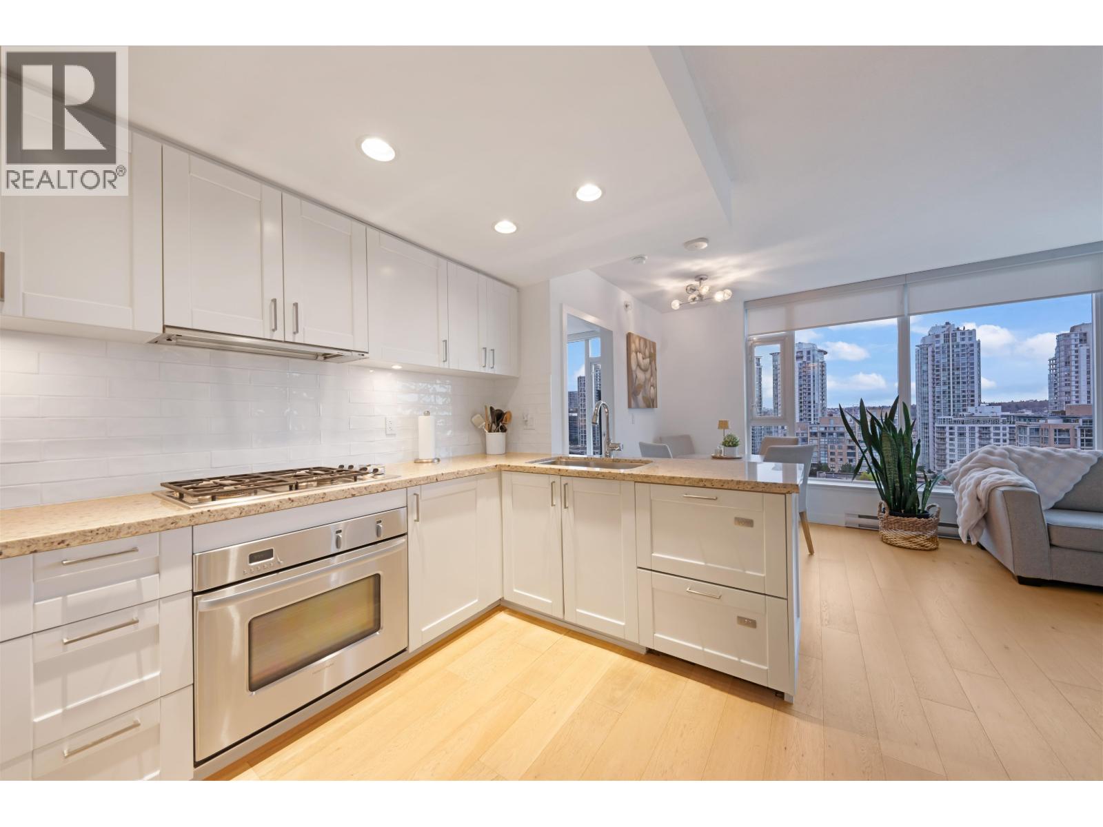 1305 1133 Homer Street, Vancouver, British Columbia  V6B 0B1 - Photo 3 - R3101821