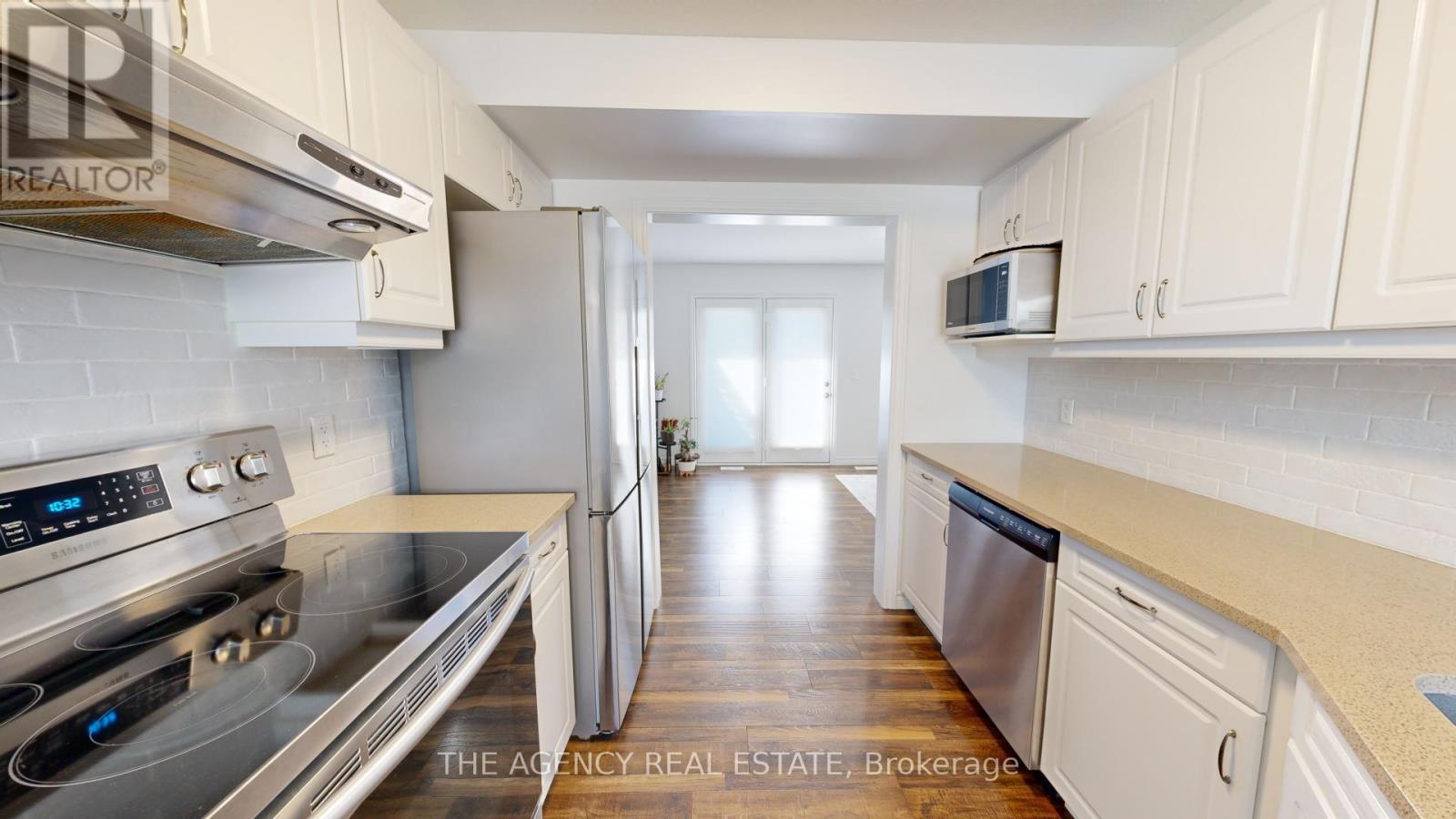 93 - 1061 Eagletrace Drive, London North, Ontario  N6G 0T3 - Photo 11 - X12903722