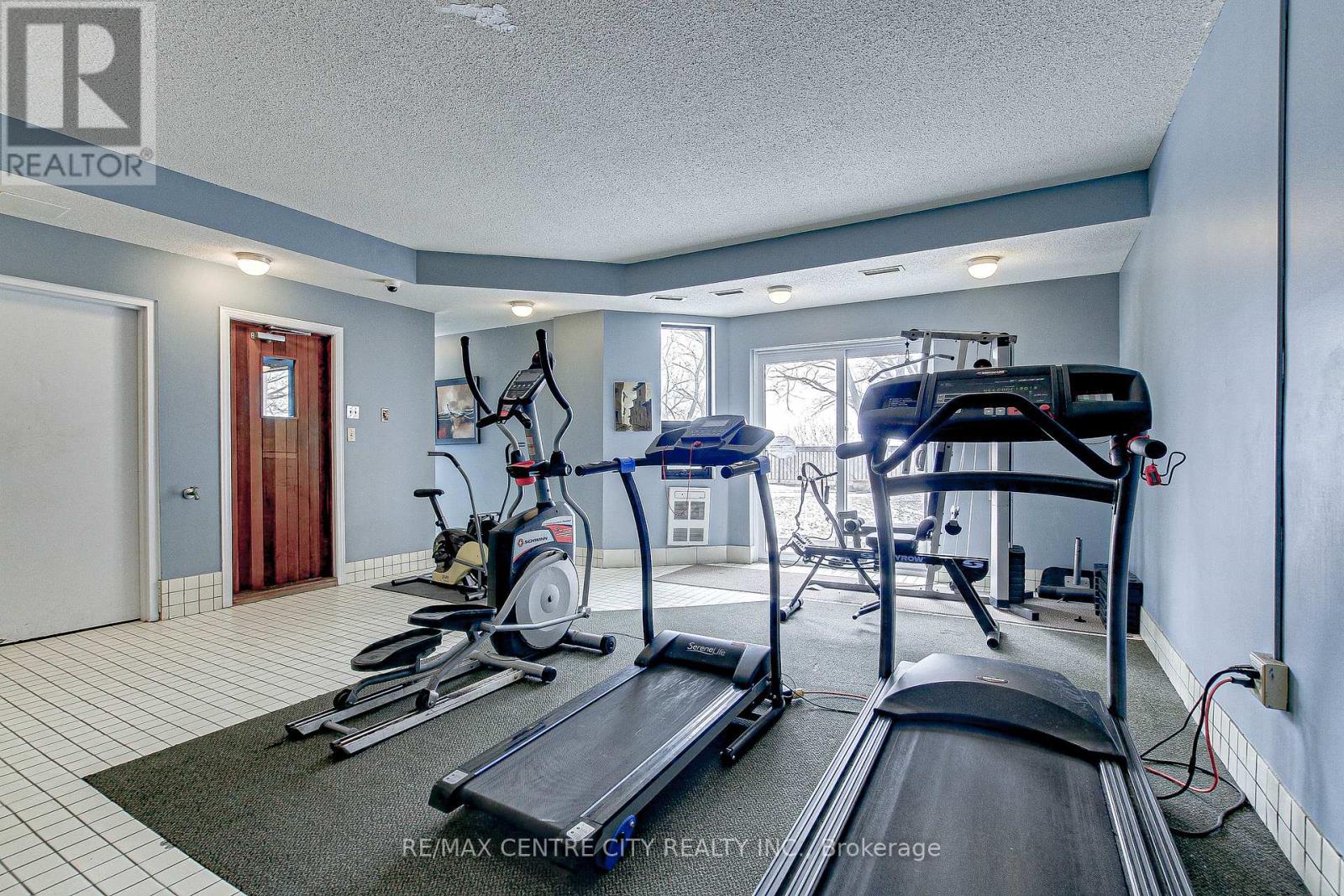 Photo 26 of 37 for 205 - 549 Ridout Street N