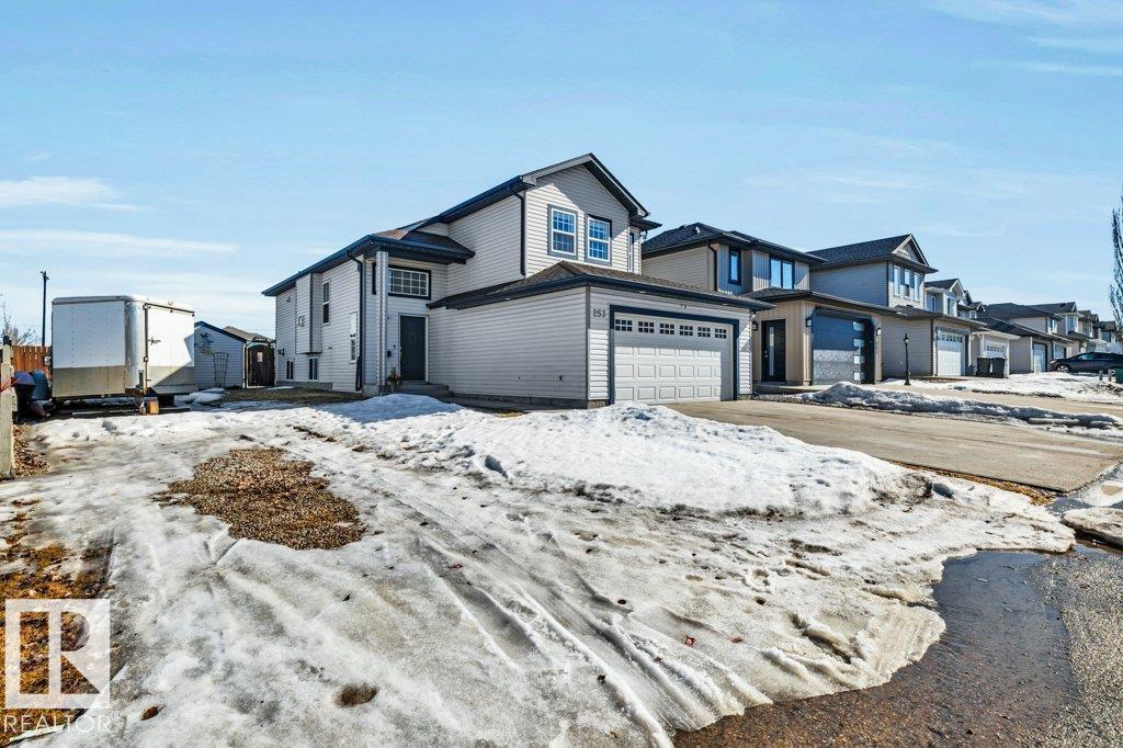 253 Birchwood Dr, Devon, Alberta  T9G 2H9 - Photo 6 - E4478366