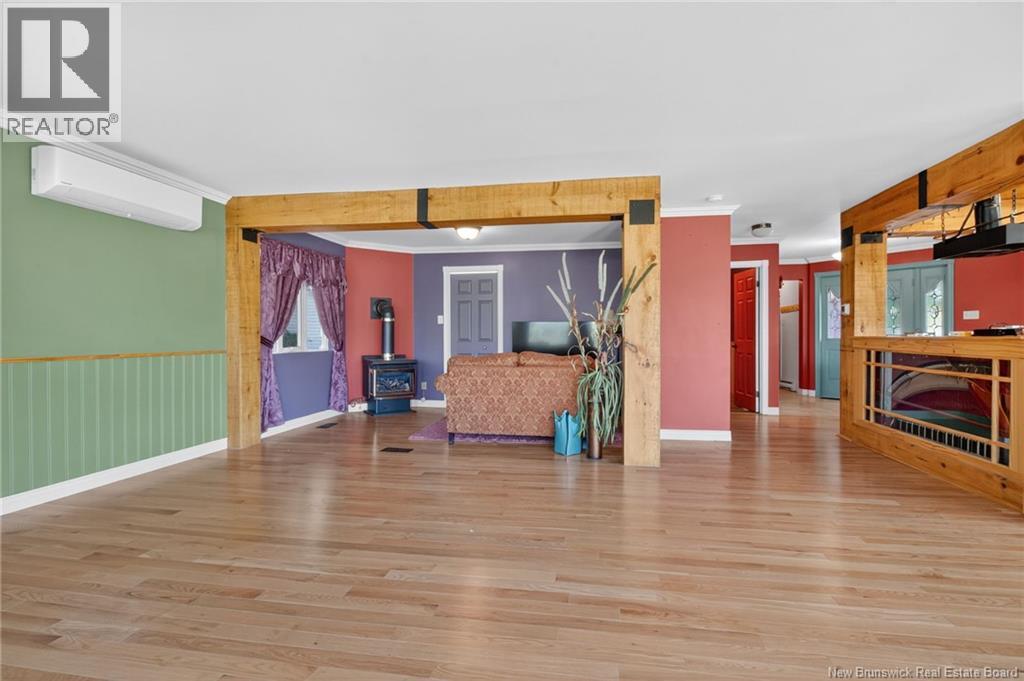 380 Salisbury Road, Moncton, New Brunswick  E1E 1A7 - Photo 11 - NB135443