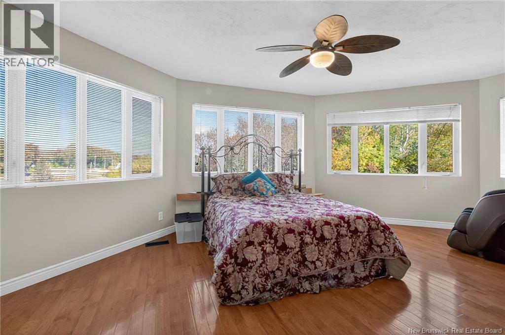 380 Salisbury Road, Moncton, New Brunswick  E1E 1A7 - Photo 32 - NB135443