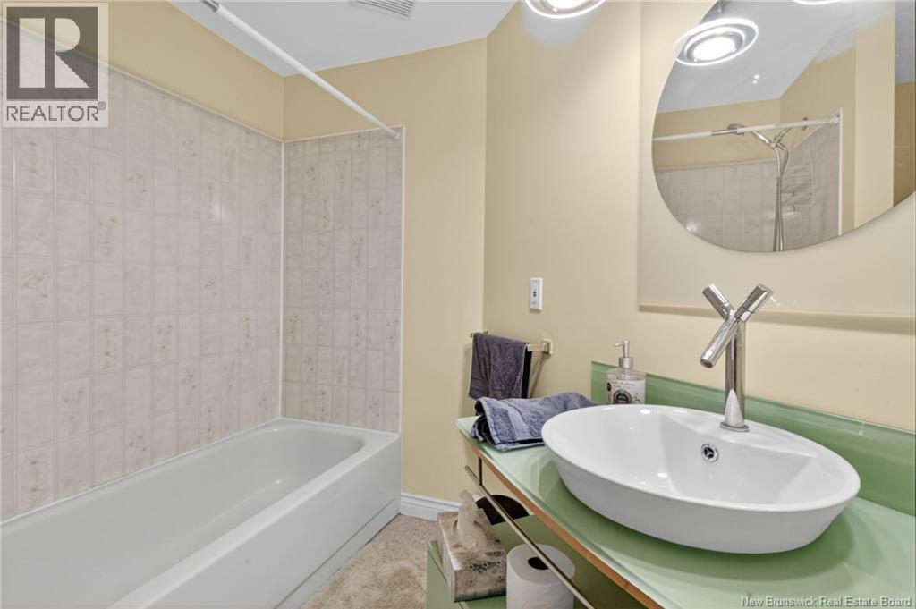 380 Salisbury Road, Moncton, New Brunswick  E1E 1A7 - Photo 44 - NB135443
