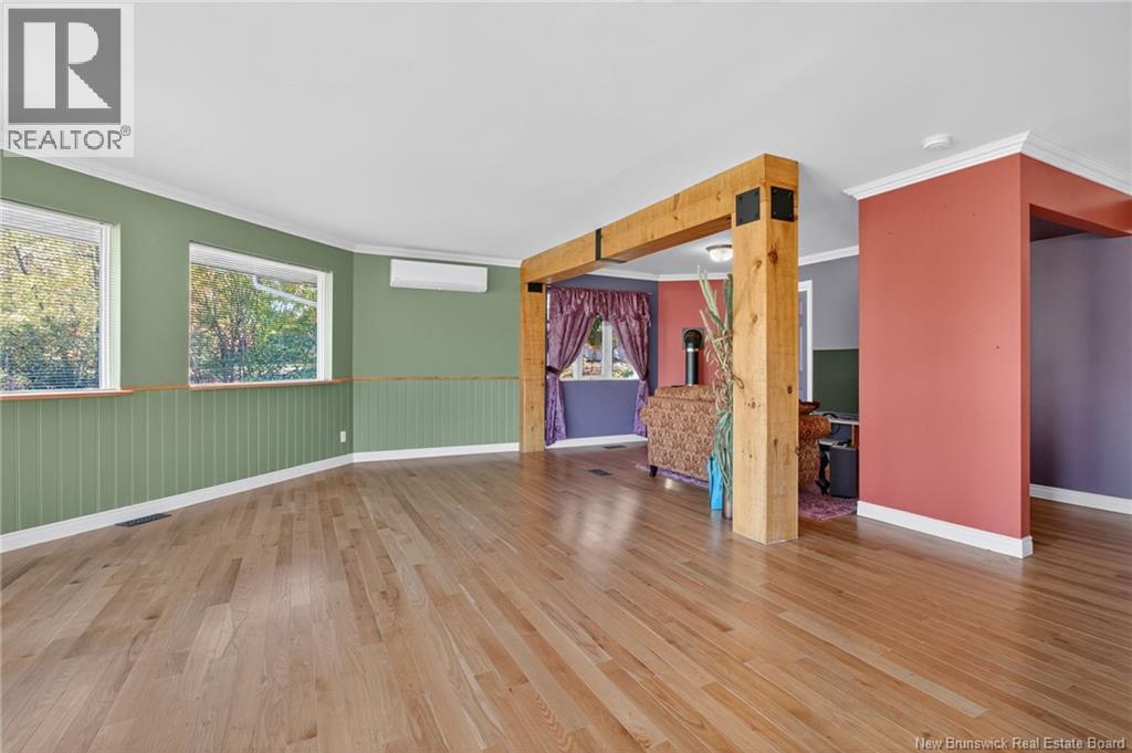 380 Salisbury Road, Moncton, New Brunswick  E1E 1A7 - Photo 9 - NB135443