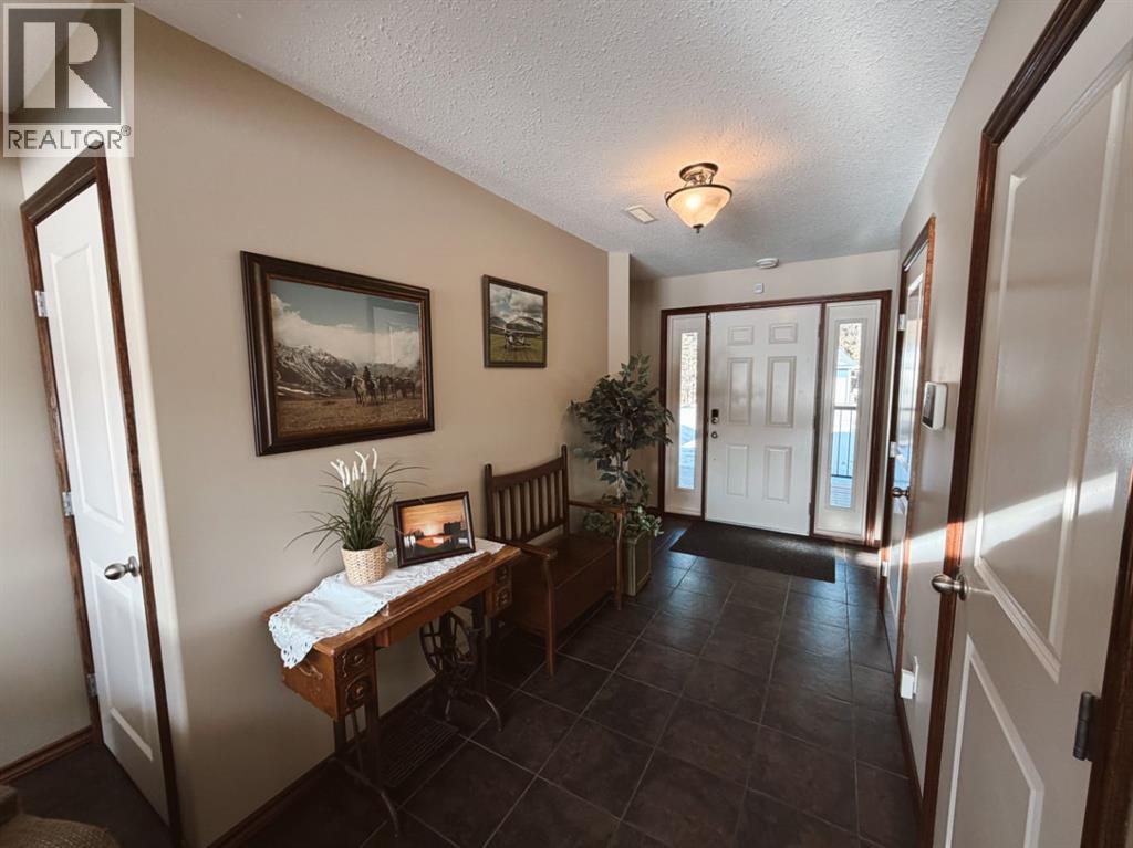 33213 Range Road 52, Rural Mountain View County, Alberta  T0M 1X0 - Photo 10 - A2294401