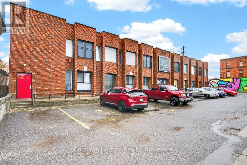 98 Barton Street E, Hamilton, Ontario  L8L 2V9 - Photo 17 - X12903736