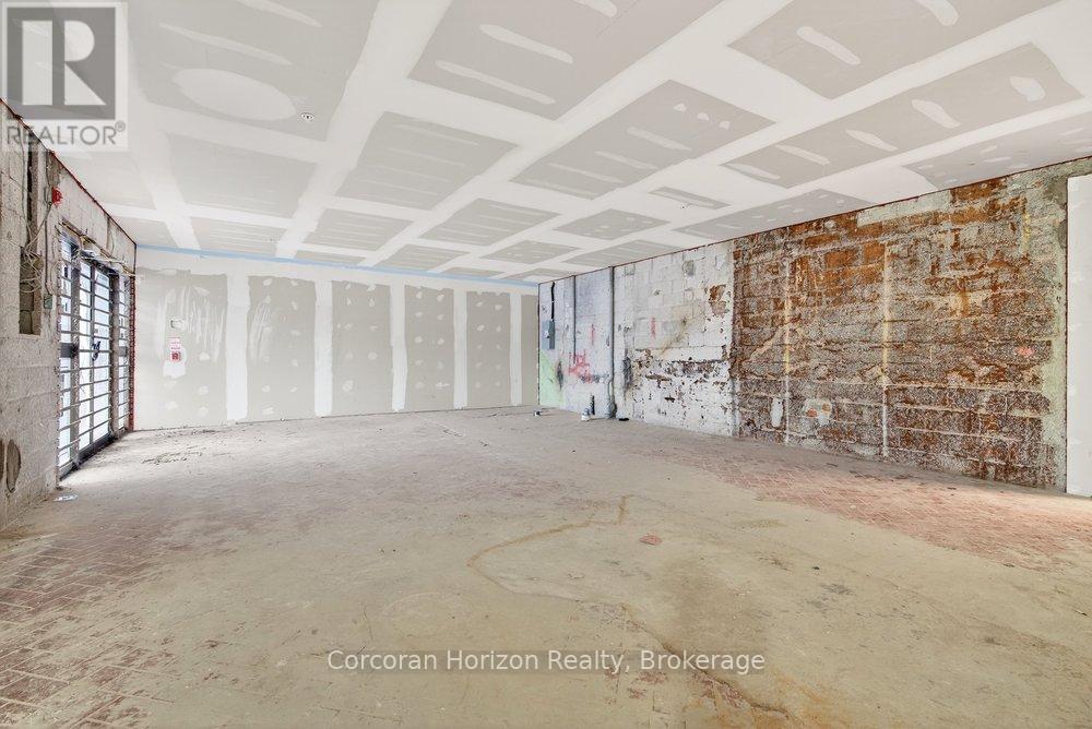 98 Barton Street E, Hamilton, Ontario  L8L 2V9 - Photo 8 - X12903736