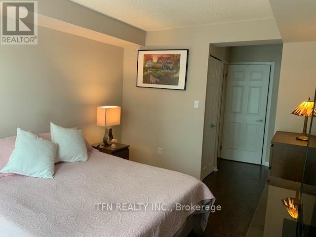 817 - 23 Lorraine Drive E, Toronto, Ontario  M2N 6Z6 - Photo 12 - C12903276