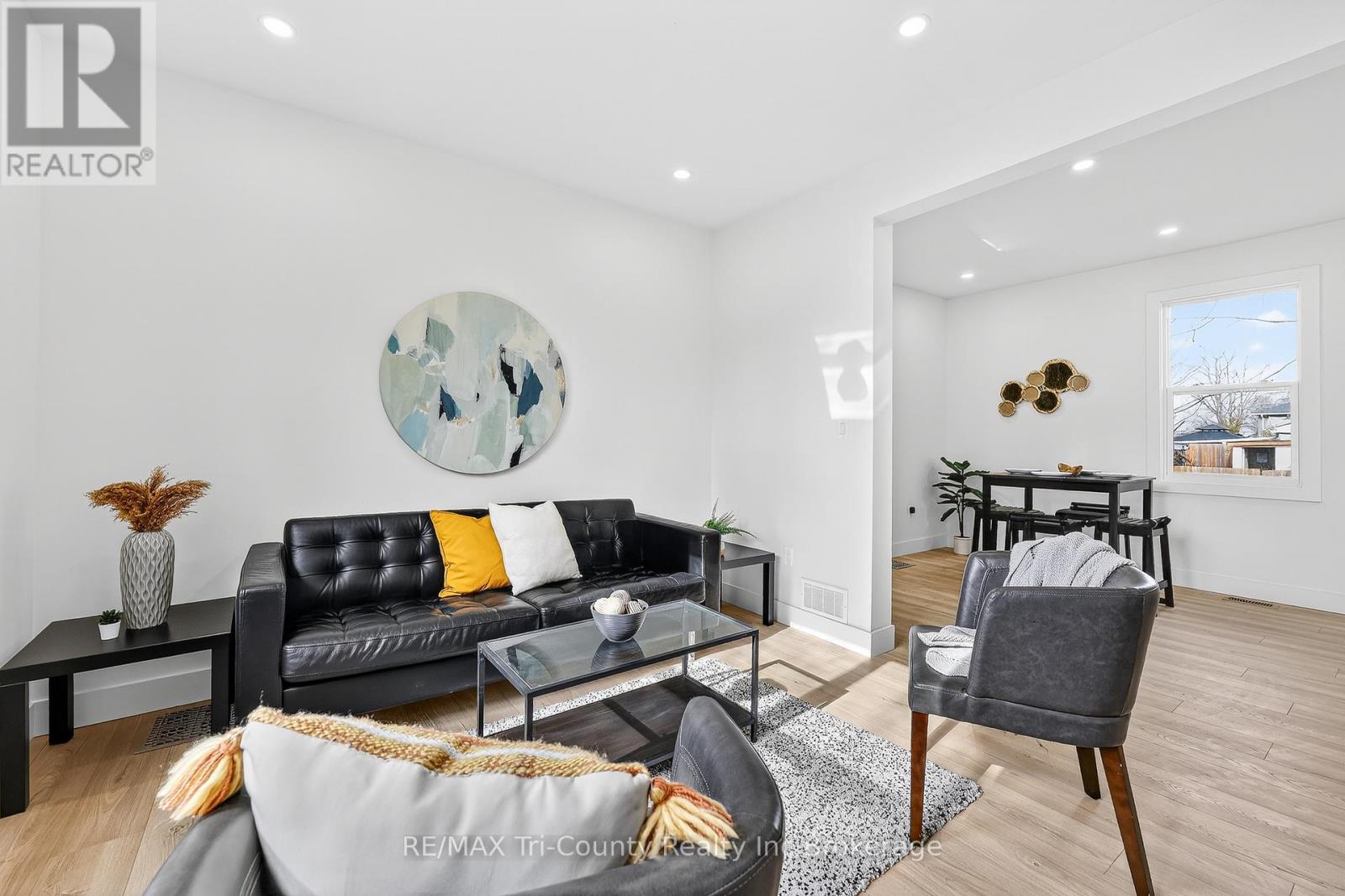 394 Wellington Street, Ingersoll, Ontario  N5C 1T6 - Photo 12 - X12903776