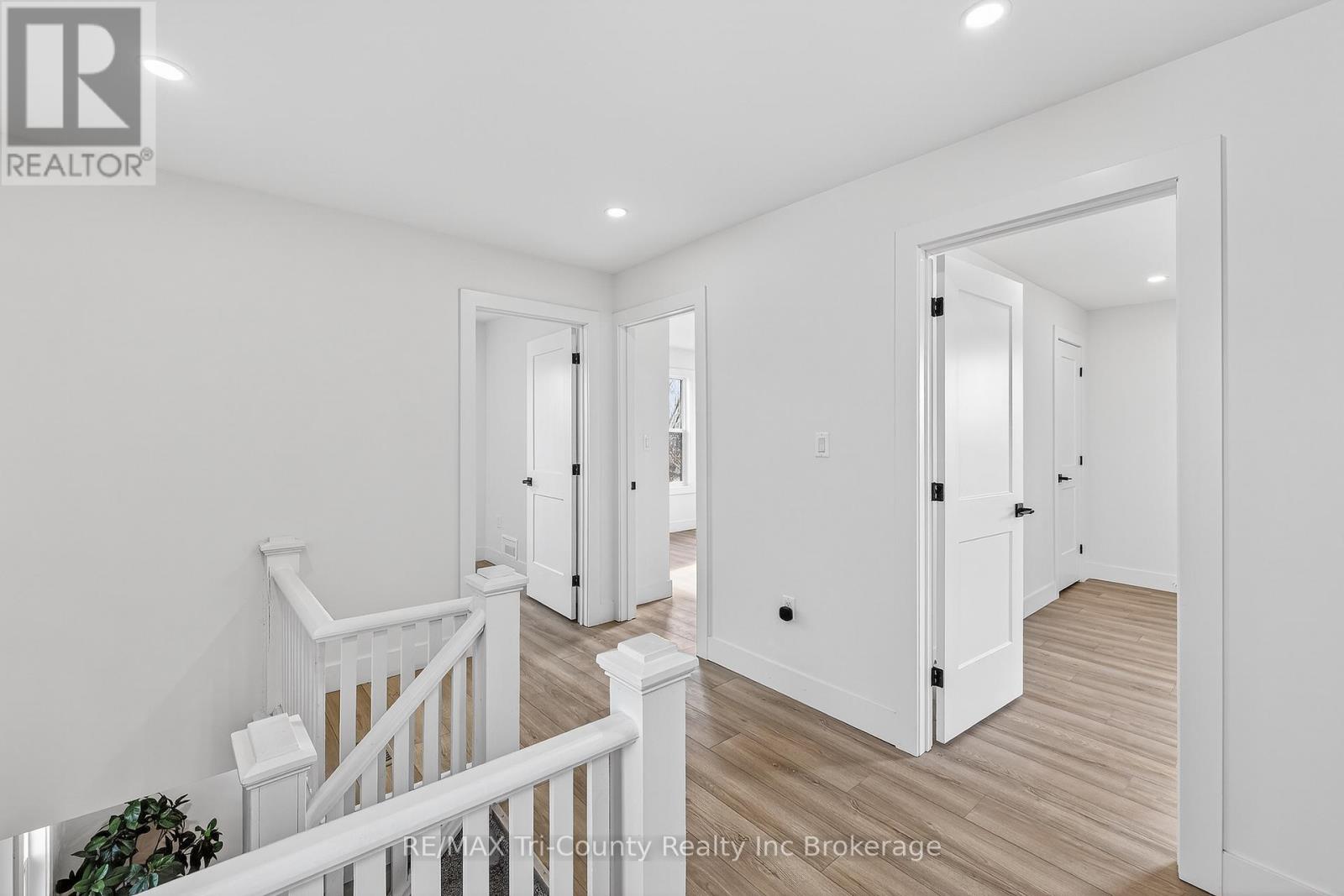 394 Wellington Street, Ingersoll, Ontario  N5C 1T6 - Photo 18 - X12903776