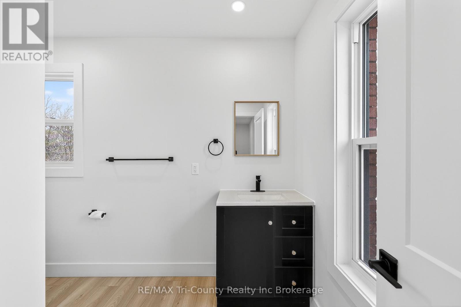 394 Wellington Street, Ingersoll, Ontario  N5C 1T6 - Photo 19 - X12903776