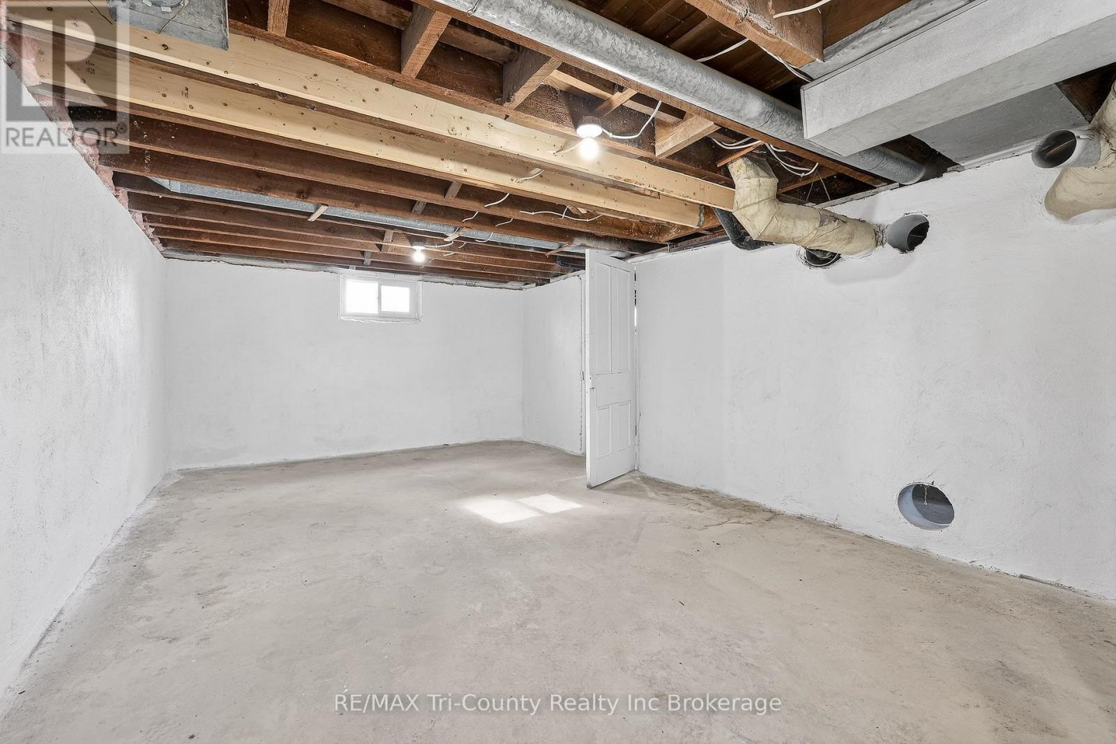 394 Wellington Street, Ingersoll, Ontario  N5C 1T6 - Photo 27 - X12903776