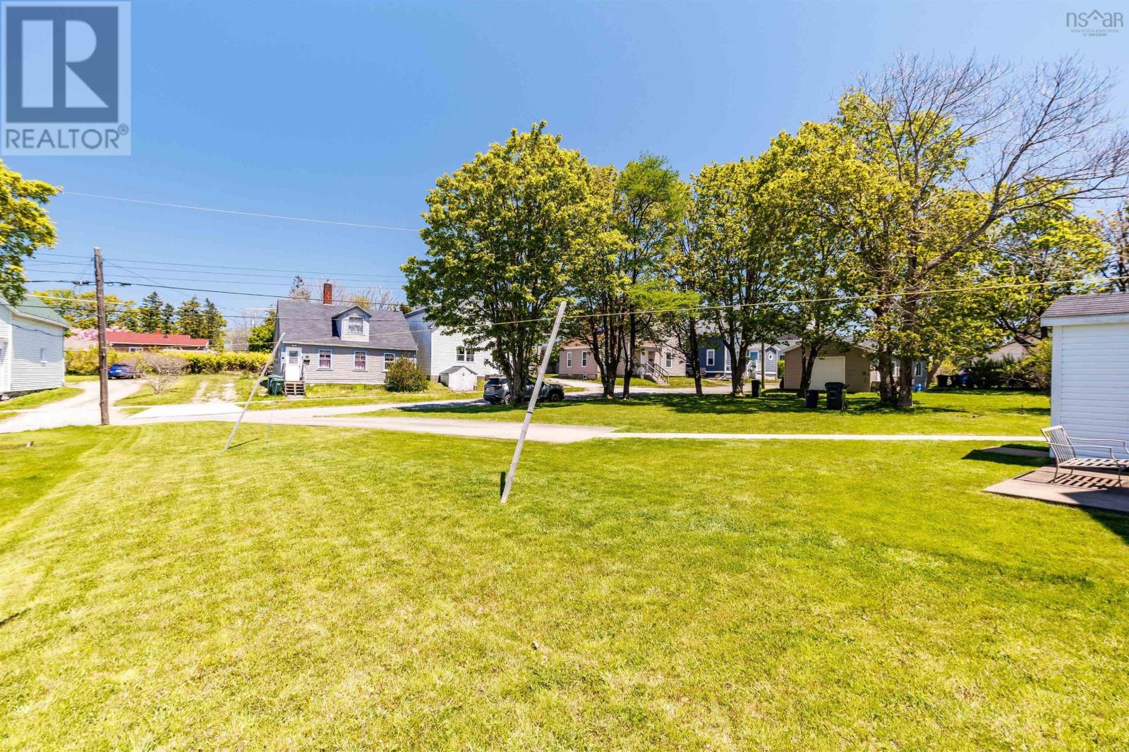 26 King Street, Yarmouth, Nova Scotia  B5A 2X8 - Photo 34 - 202605055