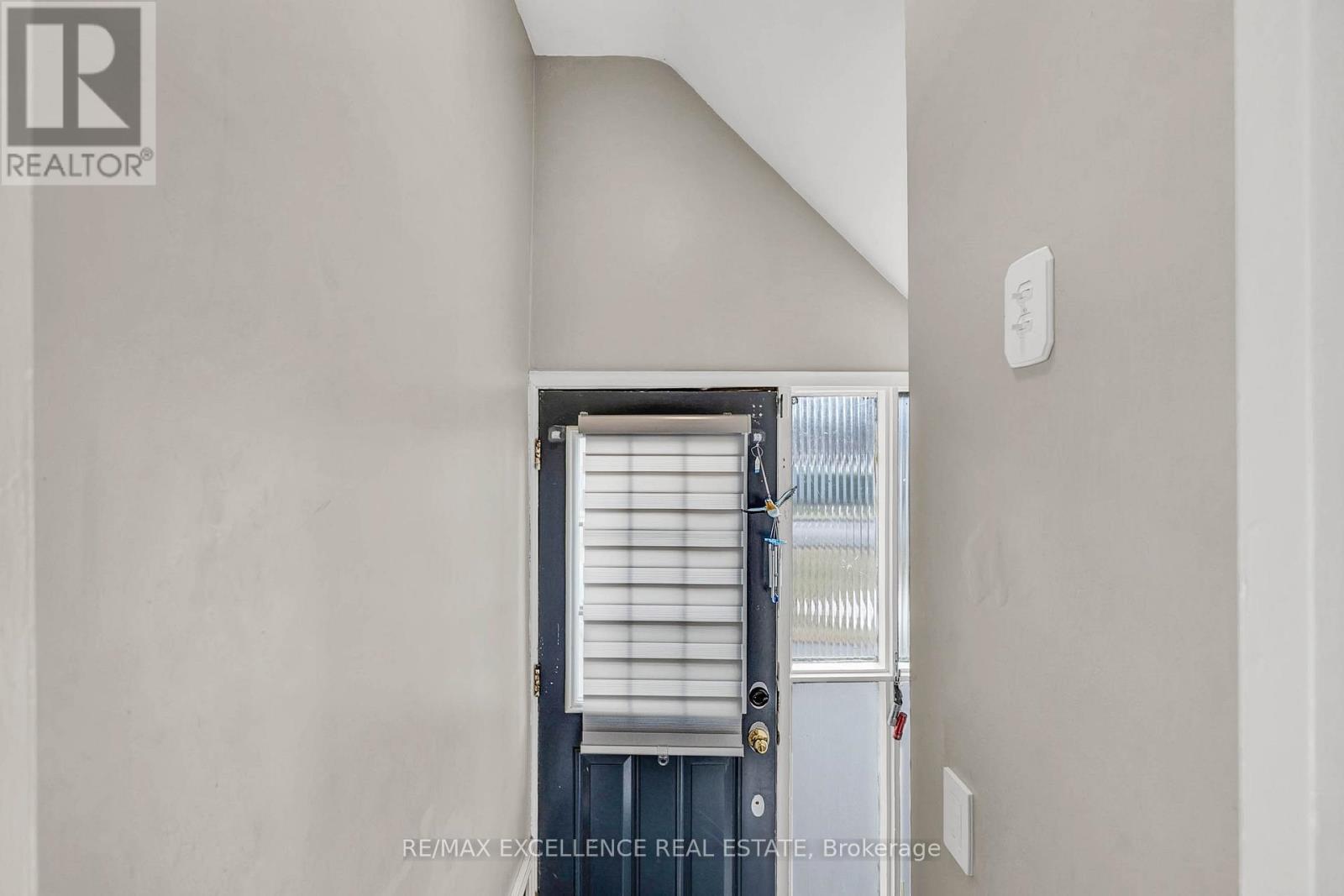 231 Rosedale Drive, Whitby, Ontario  L1N 1Z2 - Photo 24 - E12876930