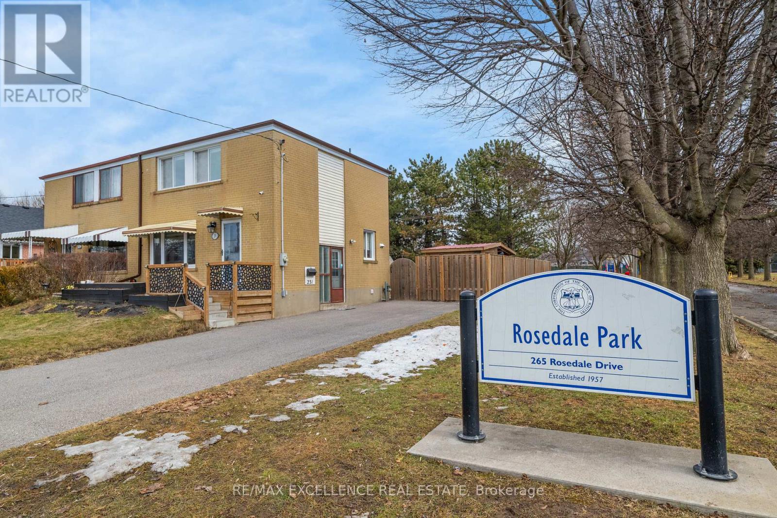 231 ROSEDALE DRIVE, Whitby, Ontario
