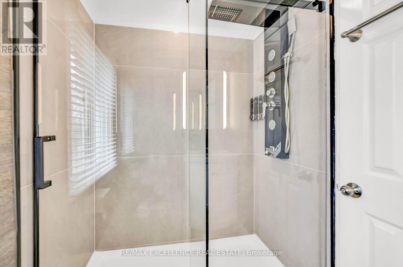 231 Rosedale Drive, Whitby, Ontario  L1N 1Z2 - Photo 22 - E12876930